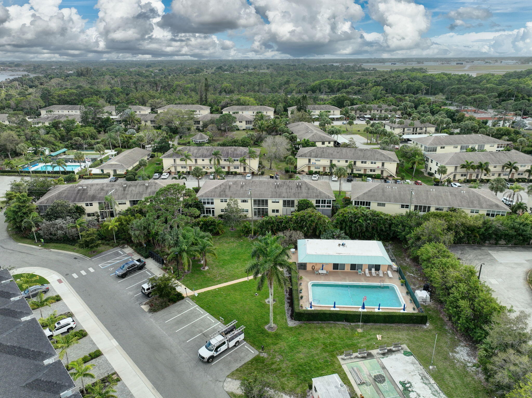 2950 Se Ocean Boulevard 134-5 Property Photo 35