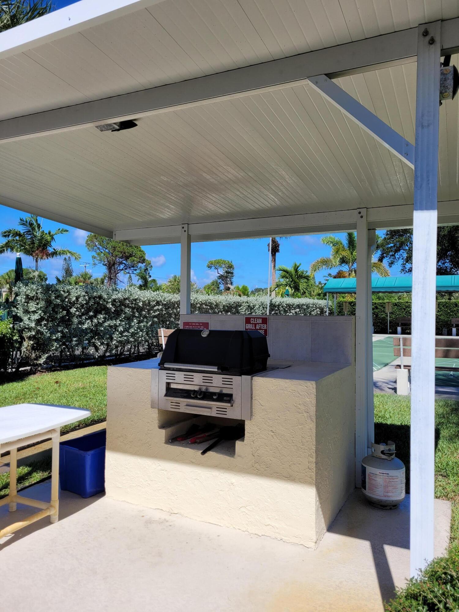 2950 Se Ocean Boulevard 134-5 Property Photo 41