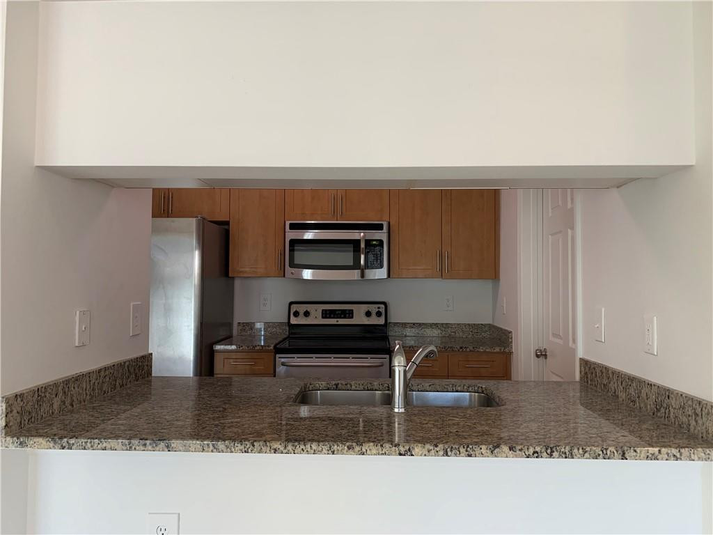6533 Emerald Dunes Drive 203 Property Photo 11