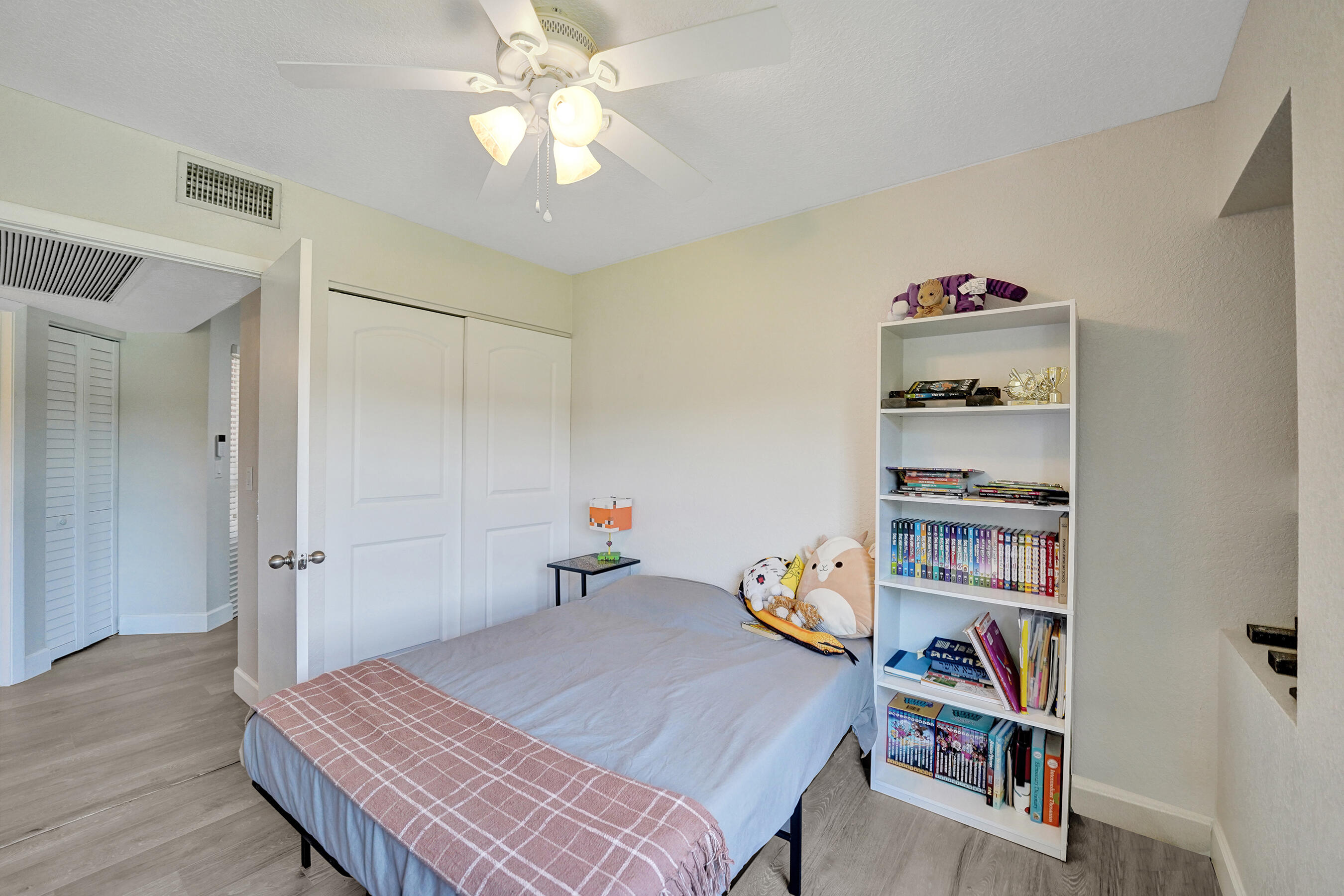 10631 Nw 14th Street 212 Property Photo 40