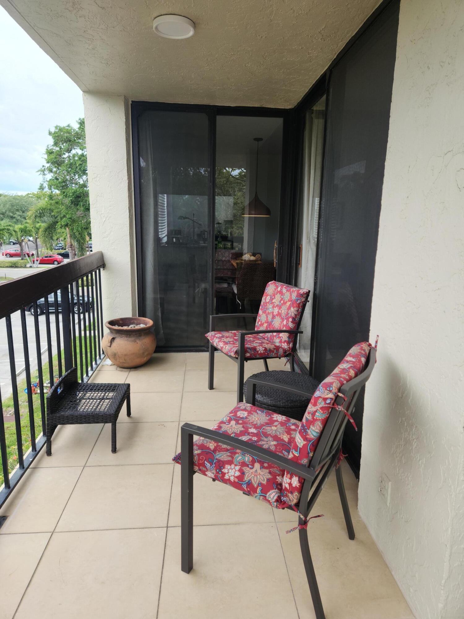 825 Egret Circle 311 Property Photo 15