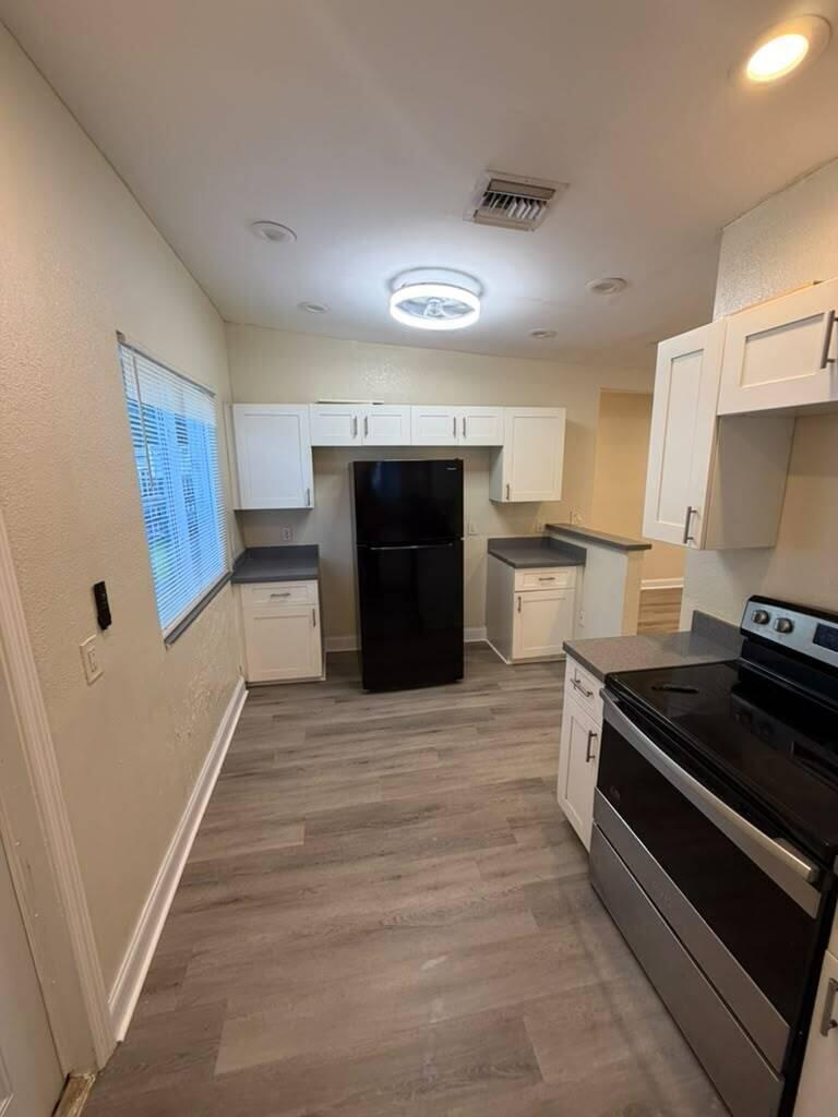 526 Nw 15th Way Property Photo 6