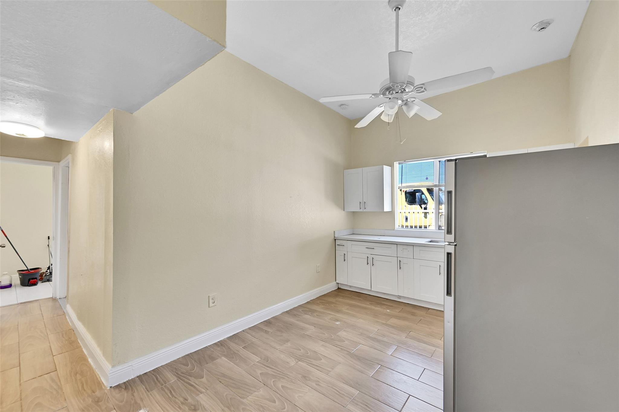 526 Nw 15th Way Property Photo 15