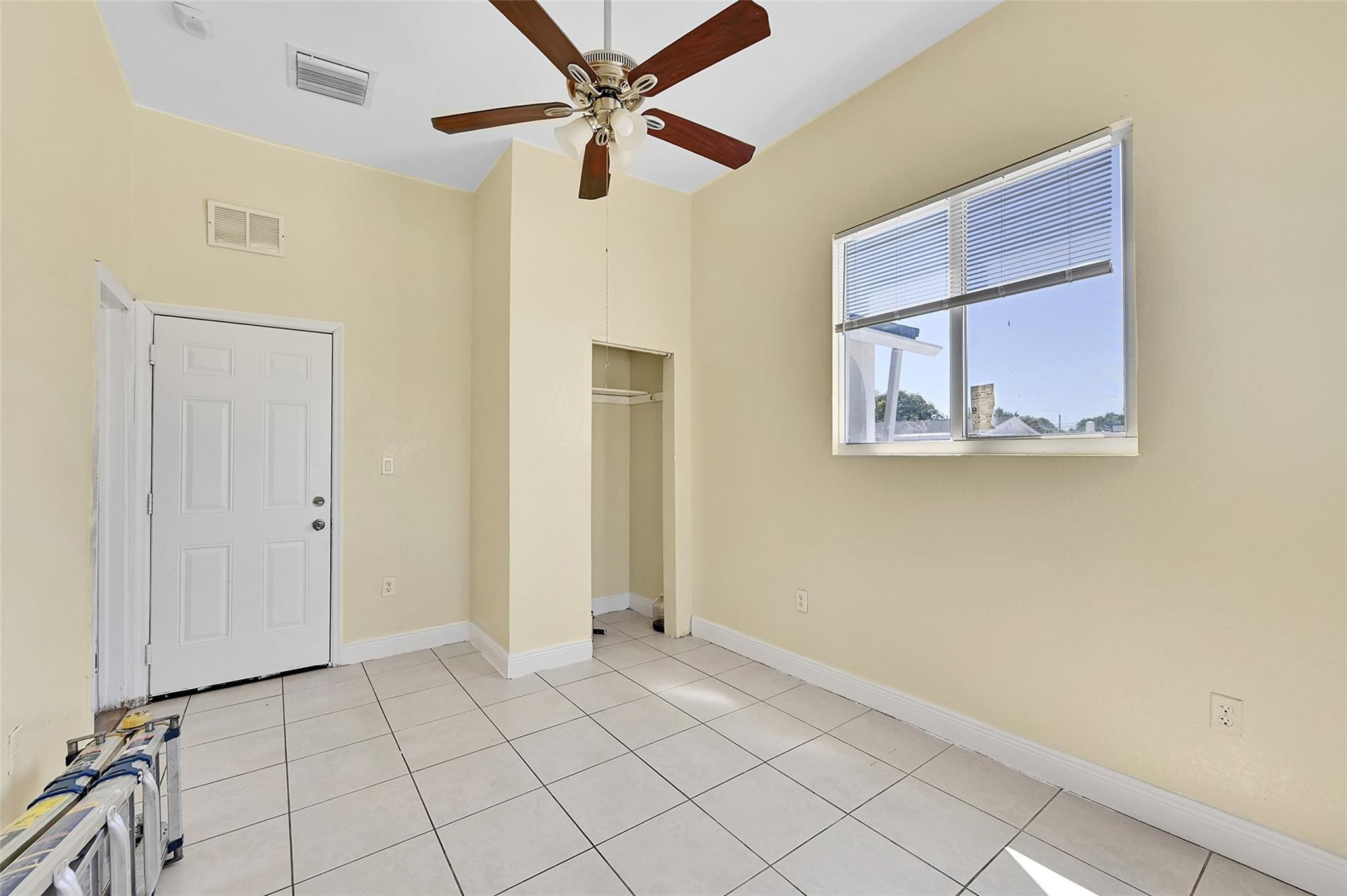 526 Nw 15th Way Property Photo 19