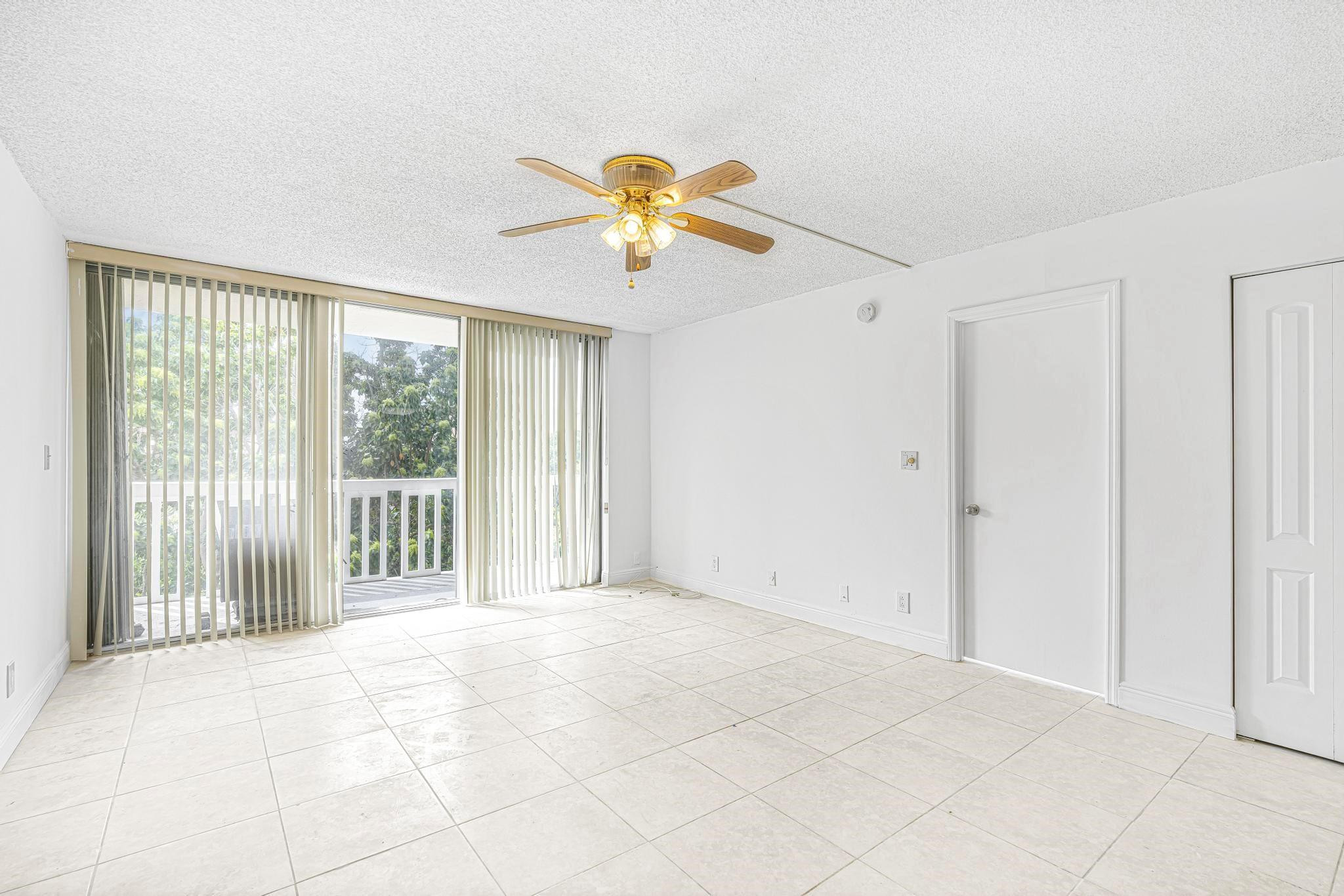 7081 Environ Boulevard 439 Property Photo 8