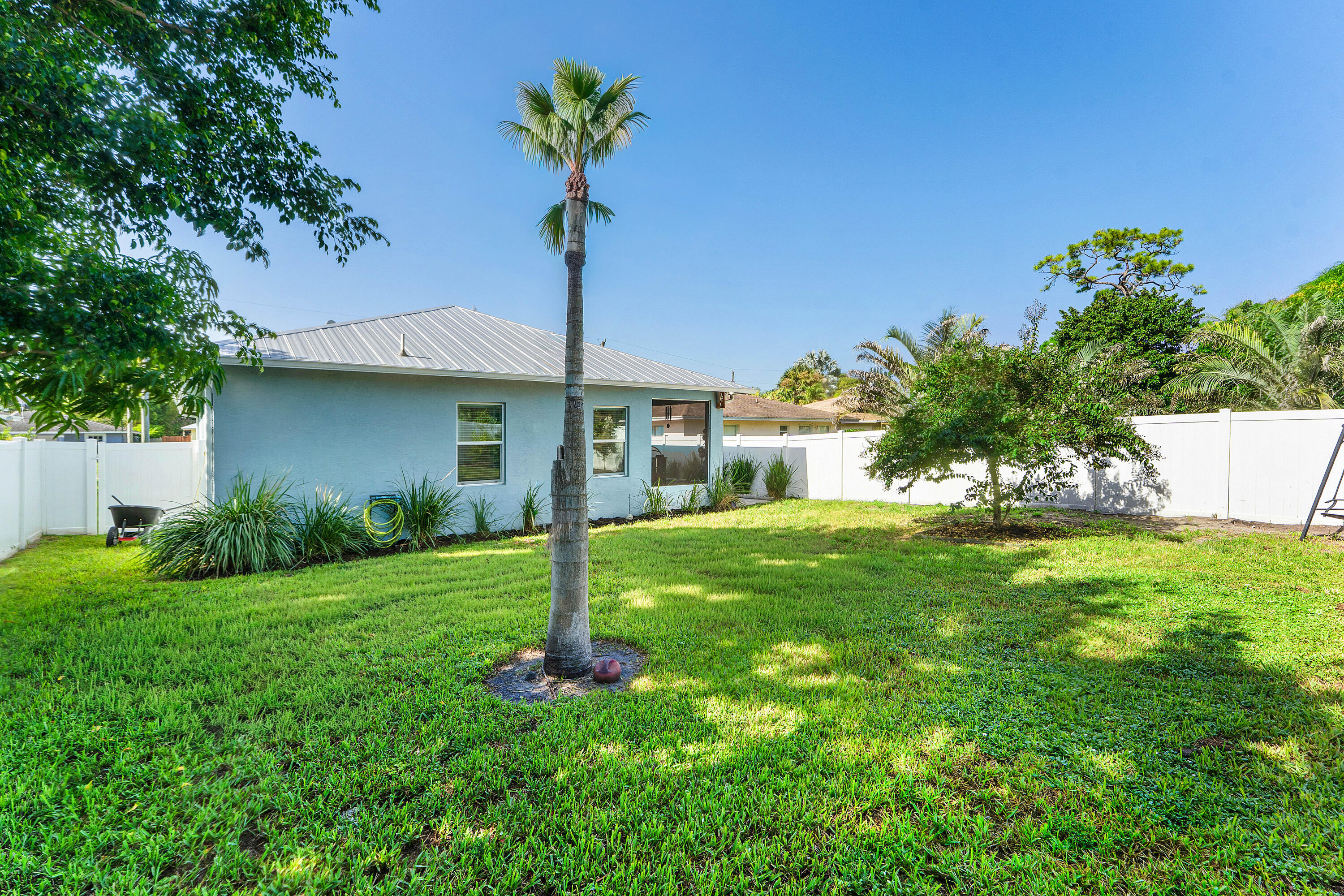 6855 4th Street Property Photo 24