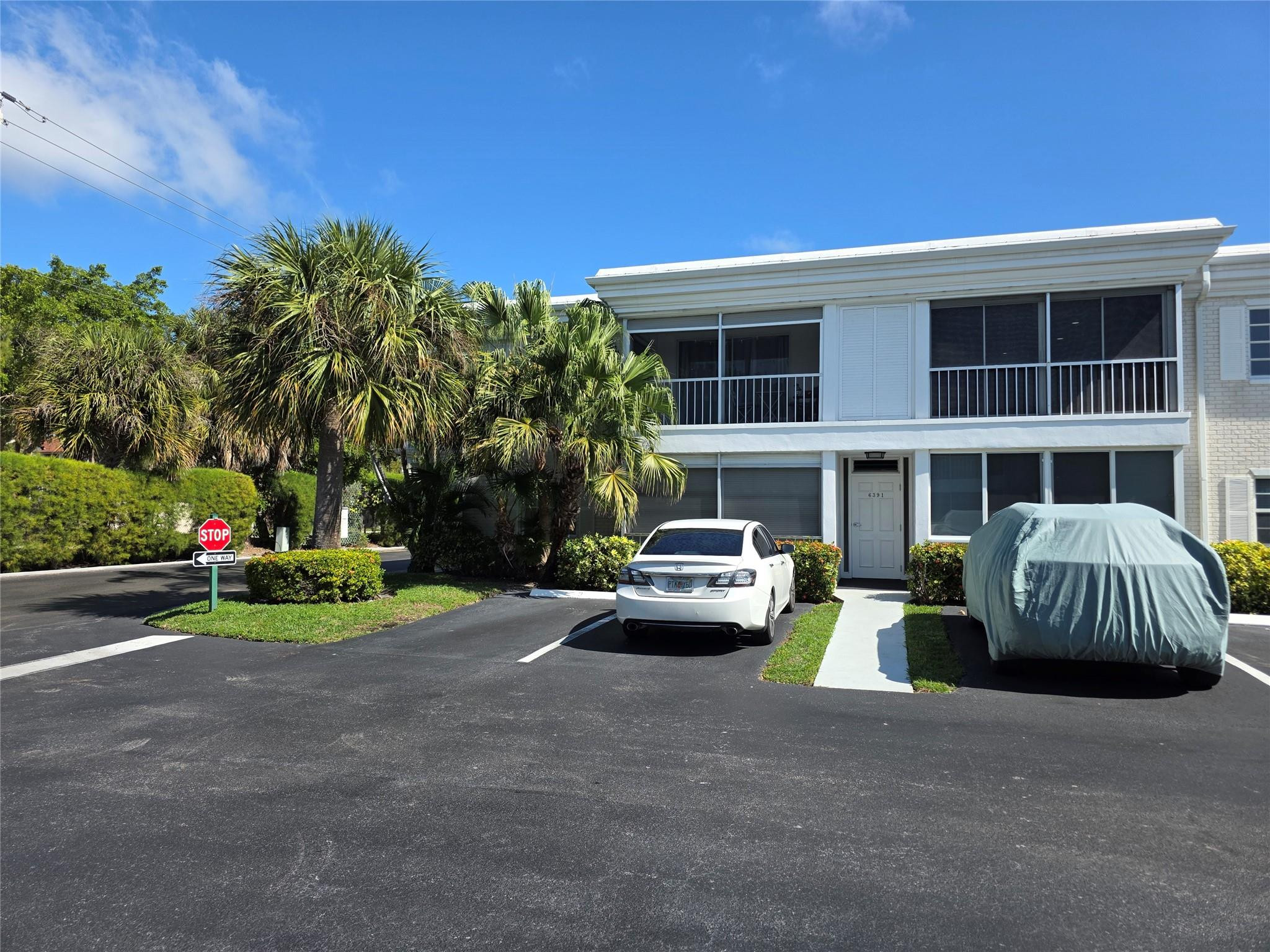 6391 Bay Club Drive 4 Property Photo 1