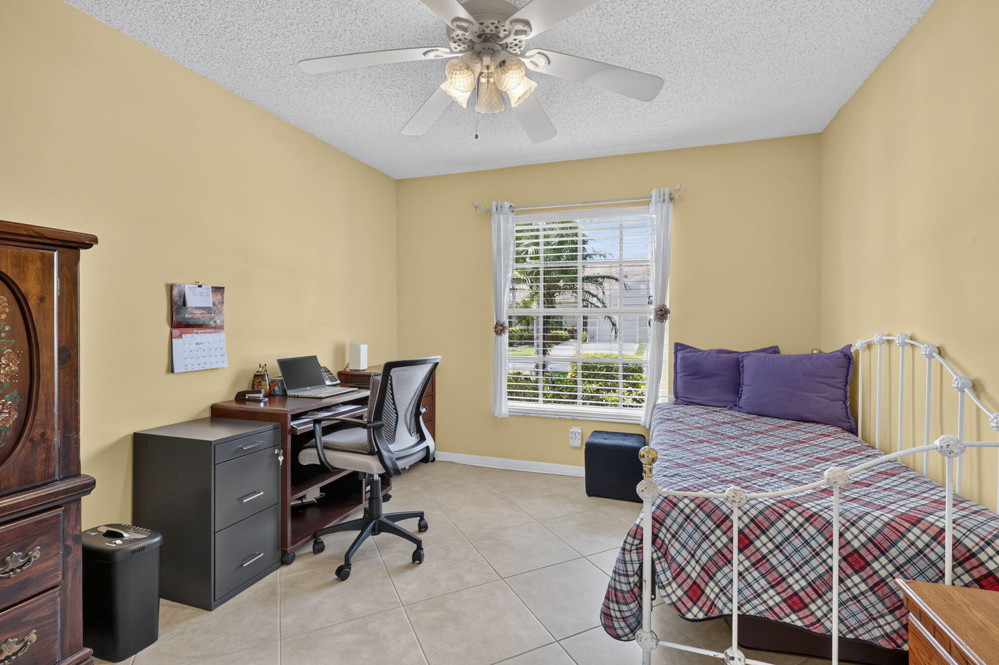 2100 Stonington Terrace Property Photo 6