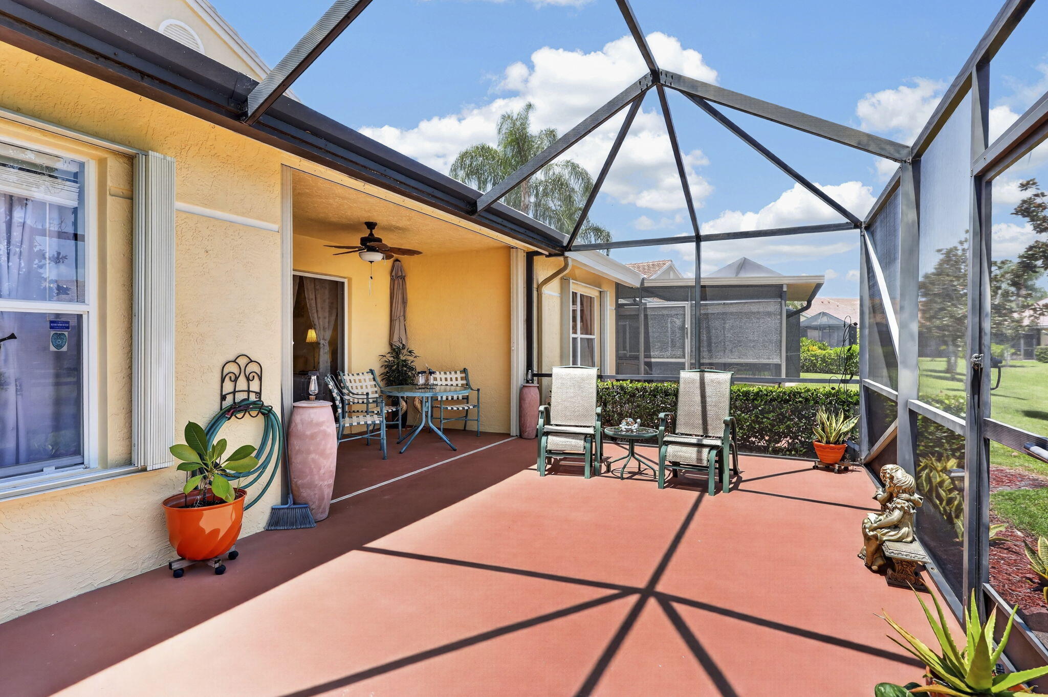 2100 Stonington Terrace Property Photo 29
