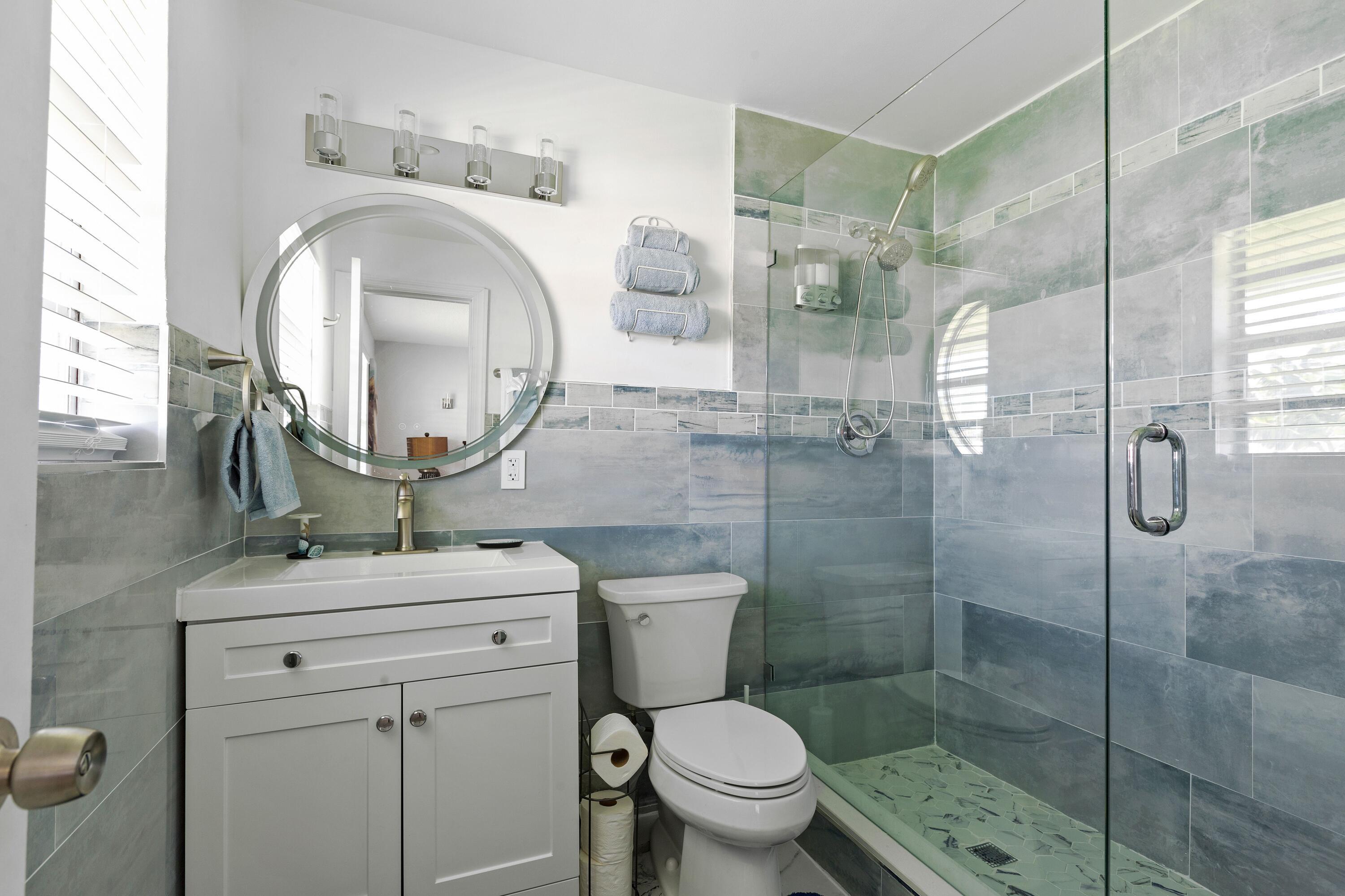 10044 Dasheen Avenue Property Photo 9