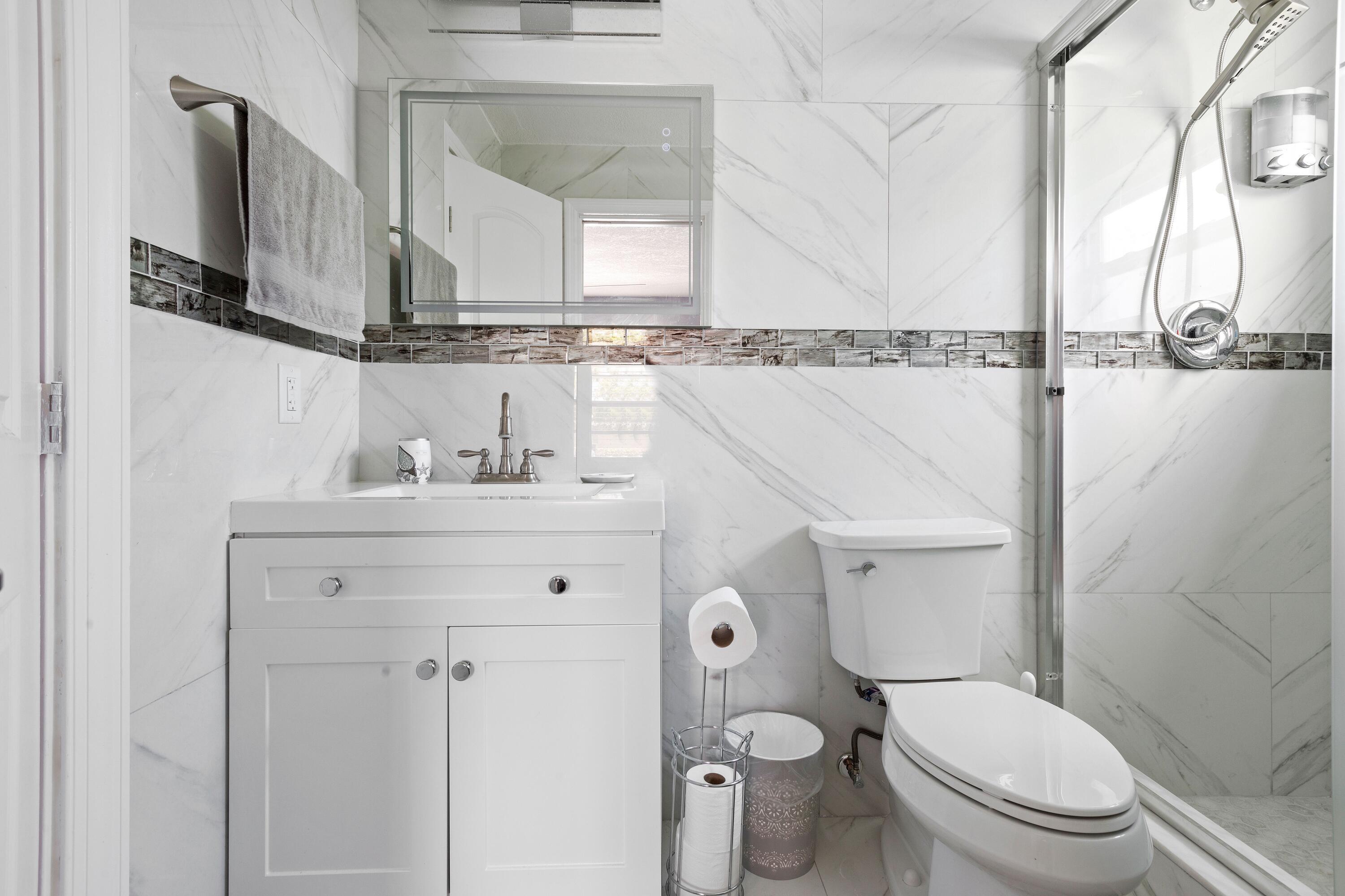 10044 Dasheen Avenue Property Photo 14