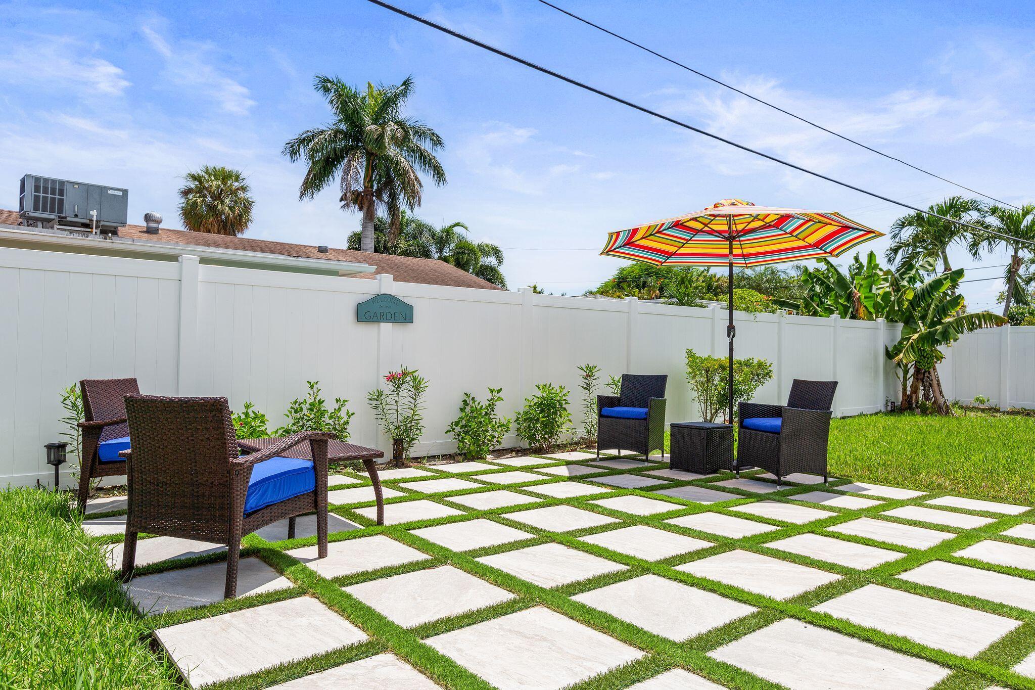 10044 Dasheen Avenue Property Photo 15