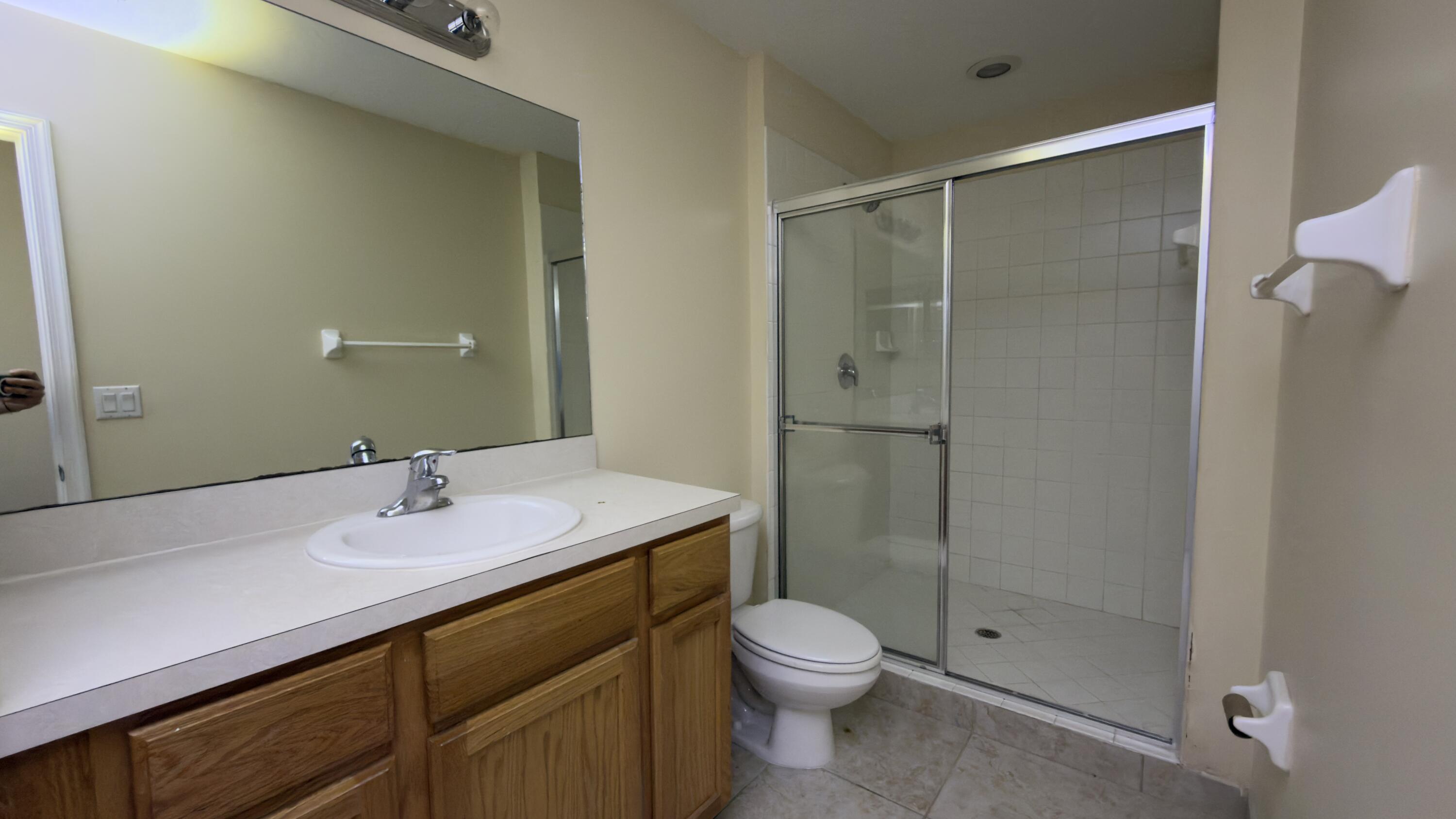 4809 N Wickham Circle B Property Photo 8