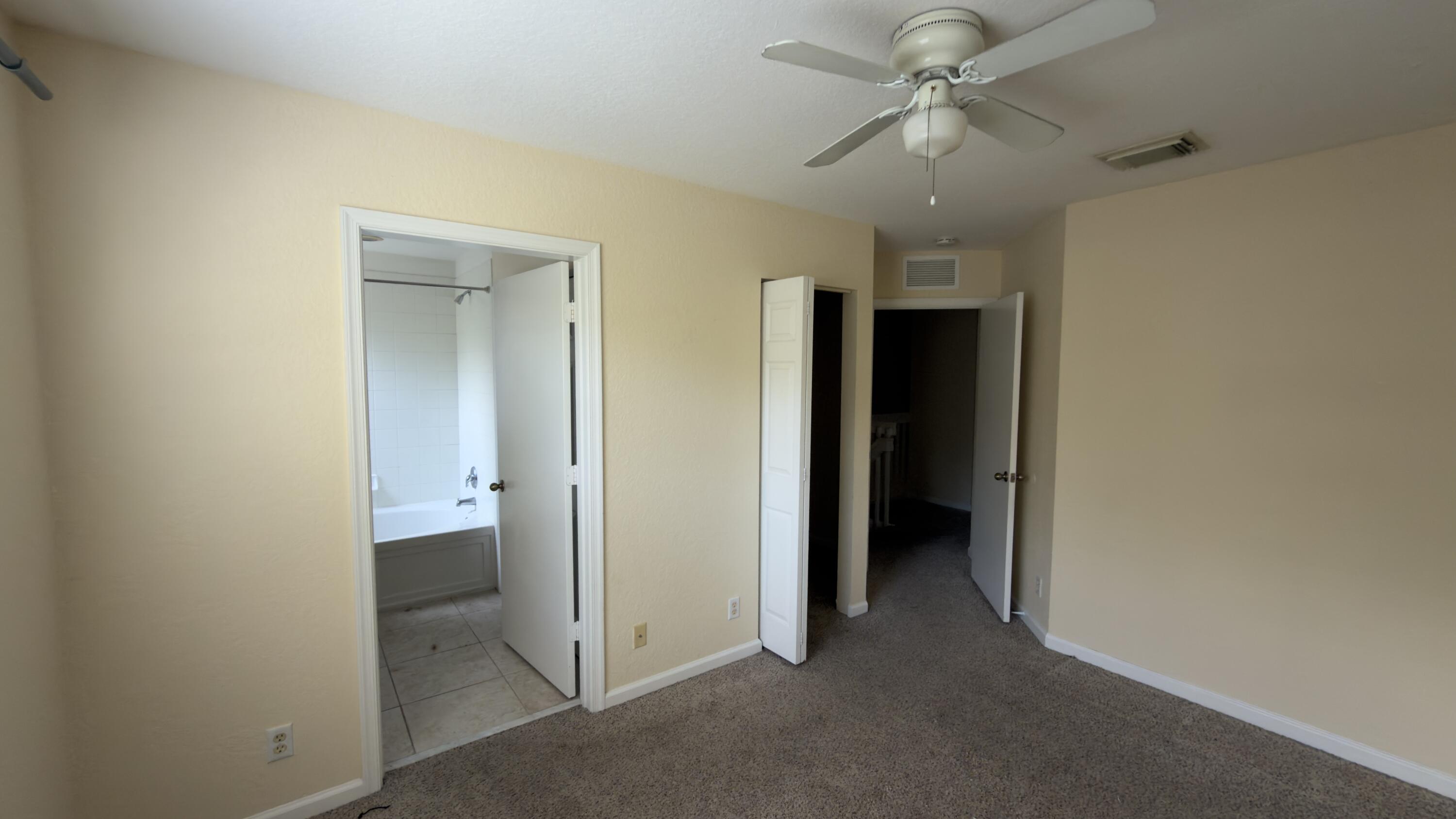 4809 N Wickham Circle B Property Photo 13