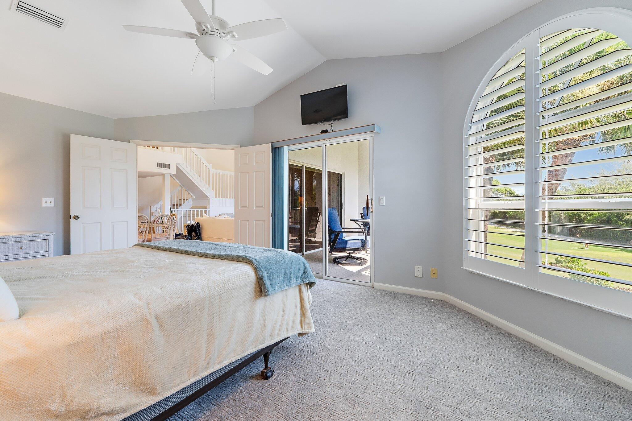 B26065761 Property Photo 35