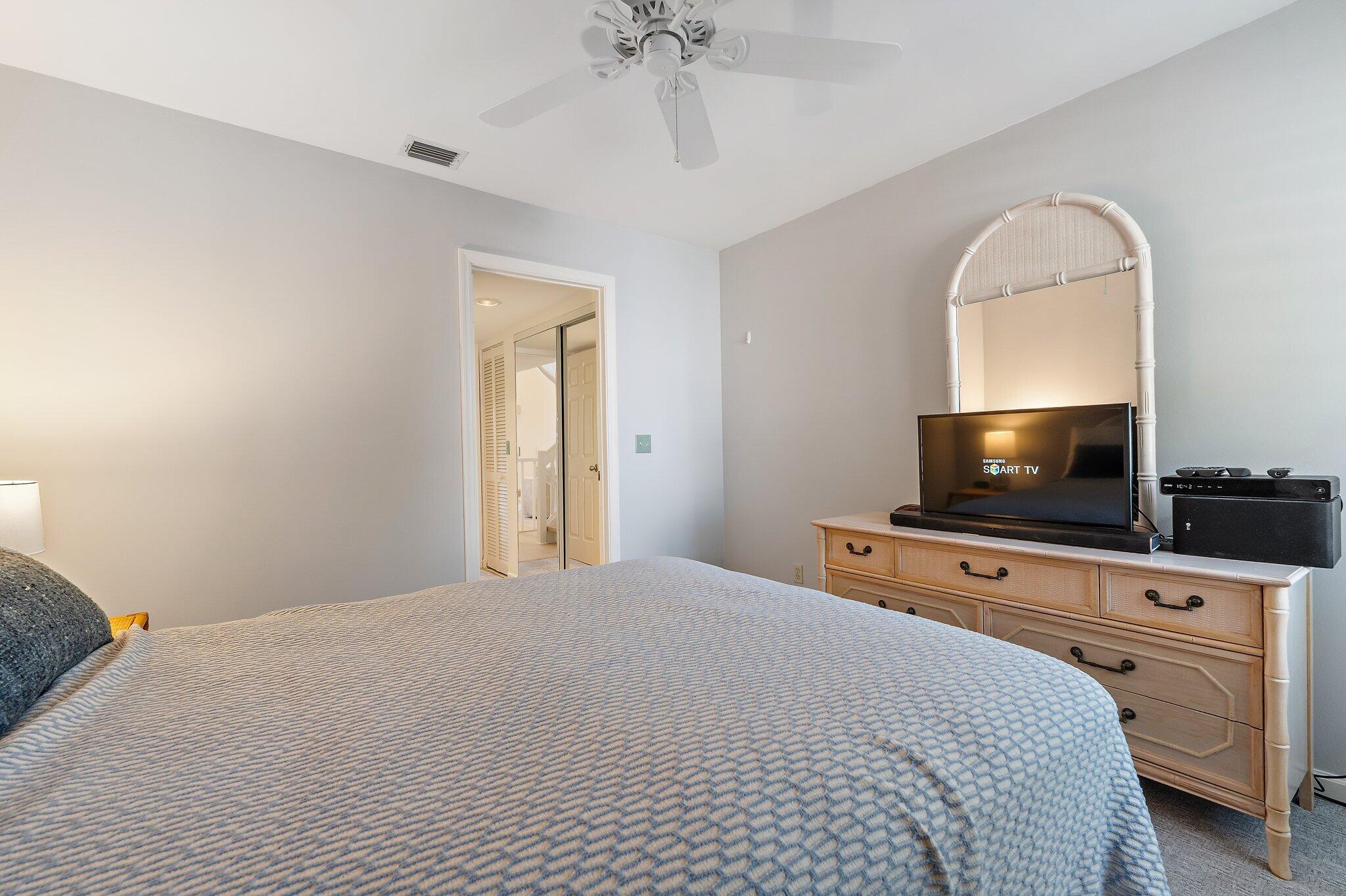 B26065761 Property Photo 40
