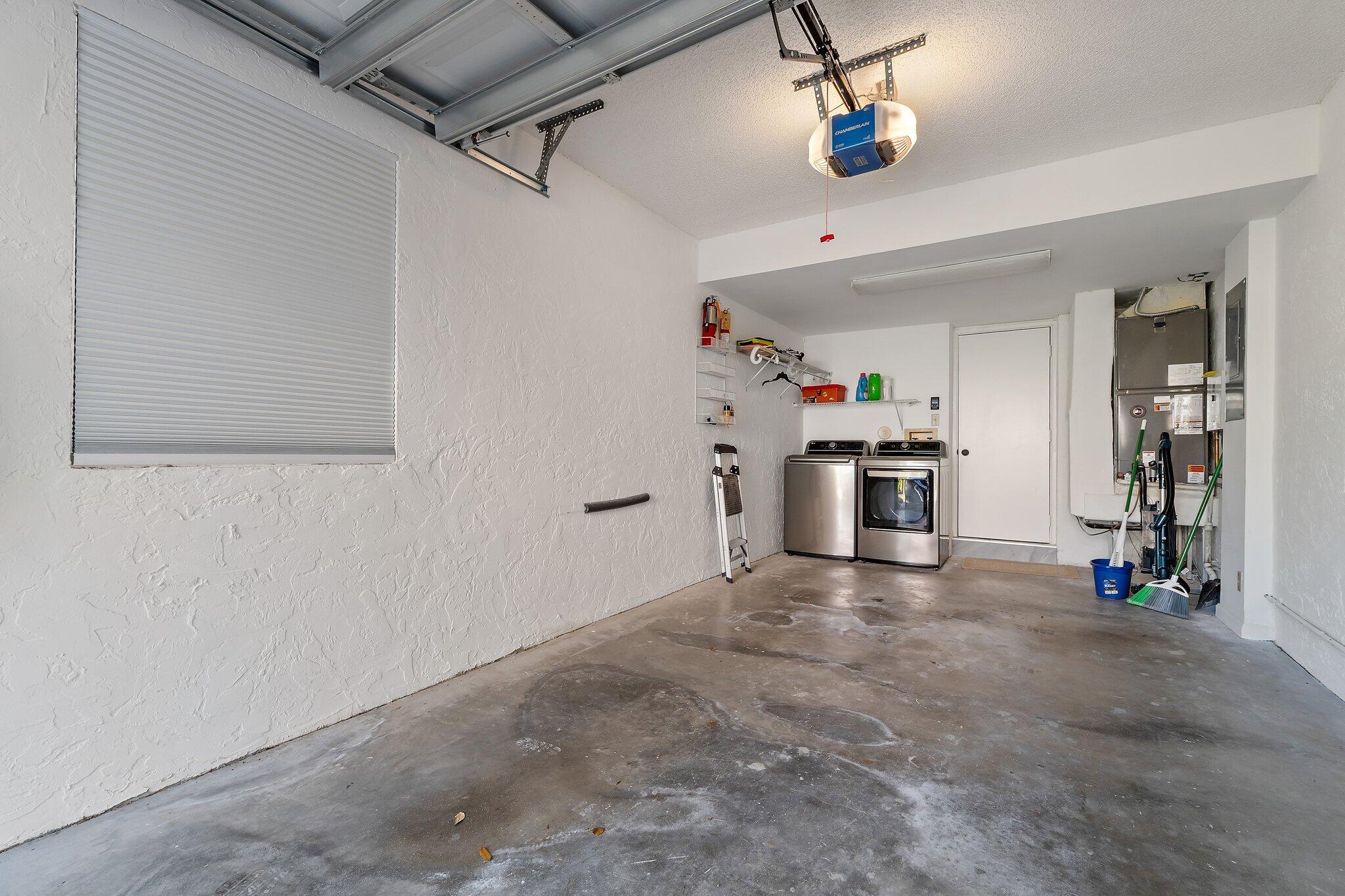 B26065761 Property Photo 48
