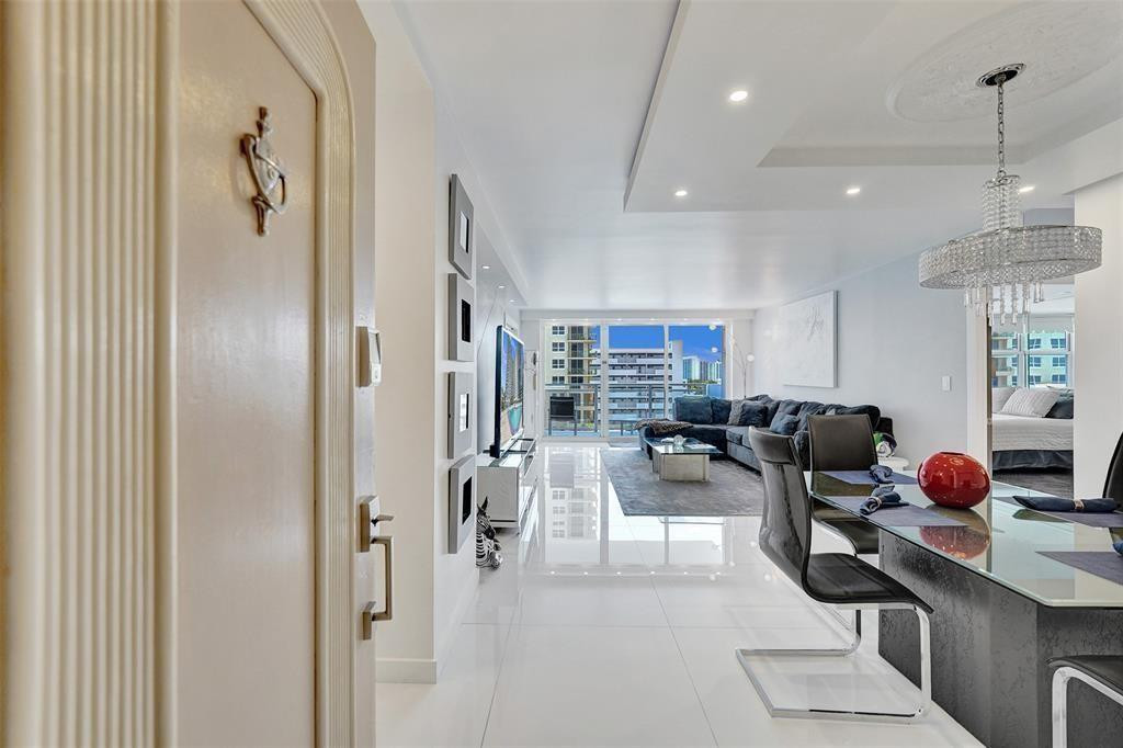 2030 S Ocean Drive 510 Property Photo 1
