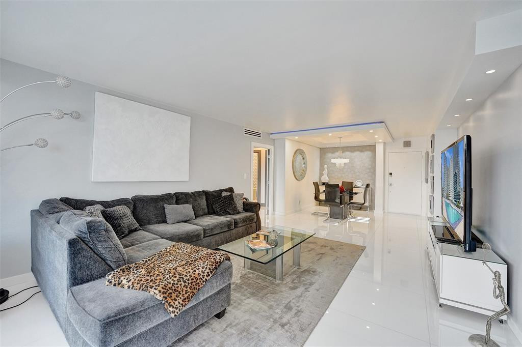 2030 S Ocean Drive 510 Property Photo 13