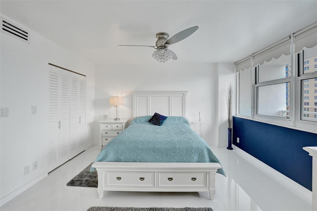 2030 S Ocean Drive 510 Property Photo 18