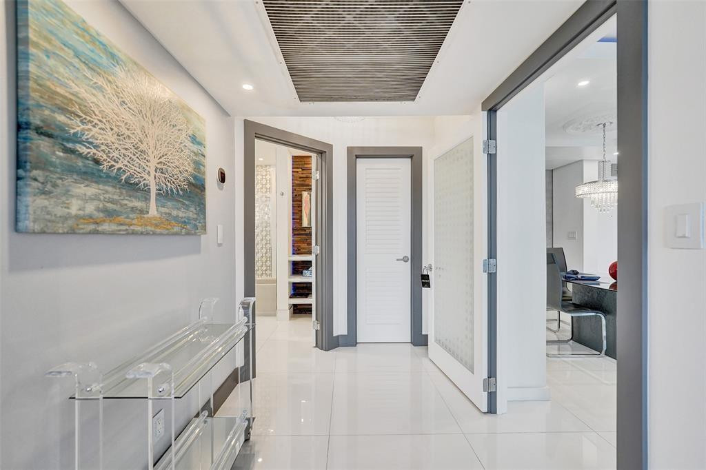 2030 S Ocean Drive 510 Property Photo 26