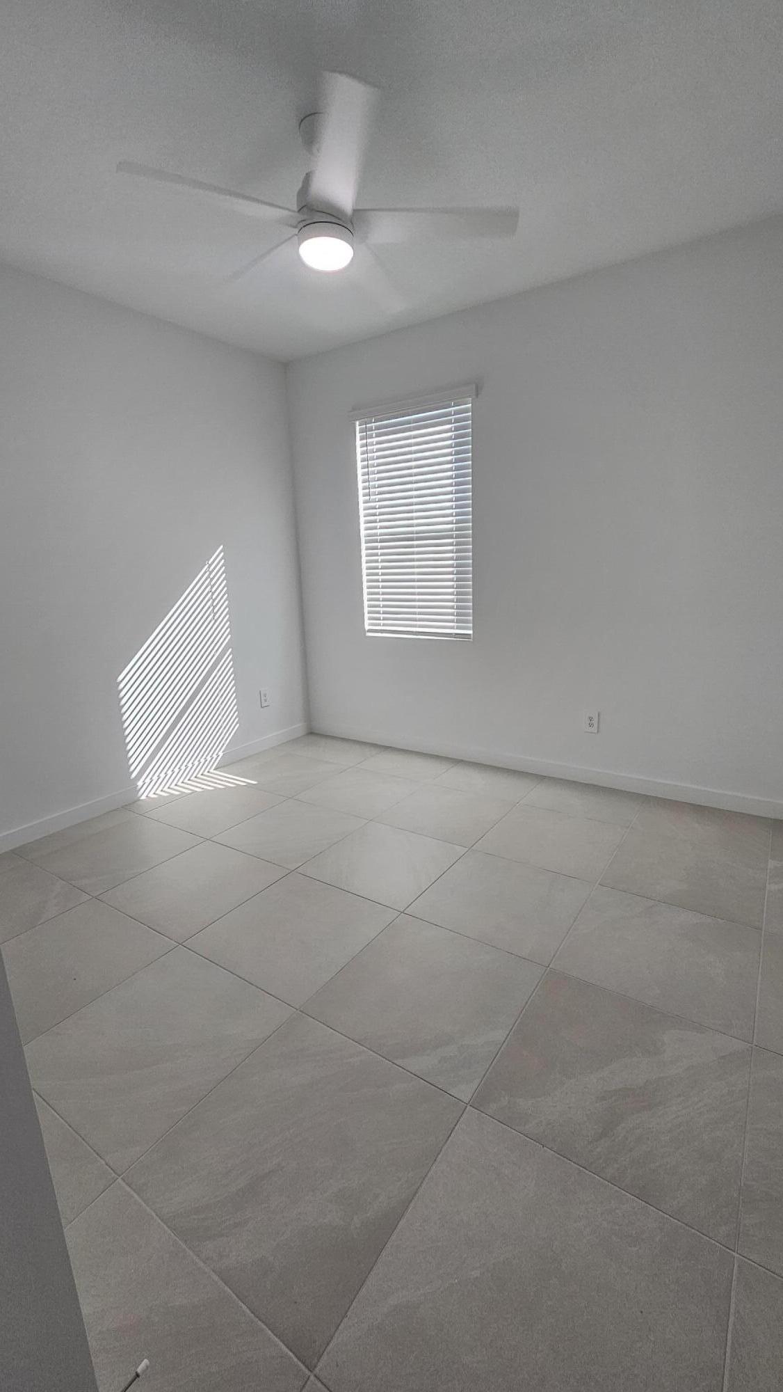 5351 Se Cable Drive Property Photo 6