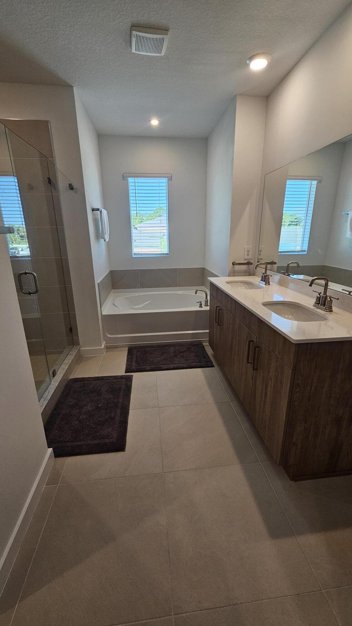 5351 Se Cable Drive Property Photo 8