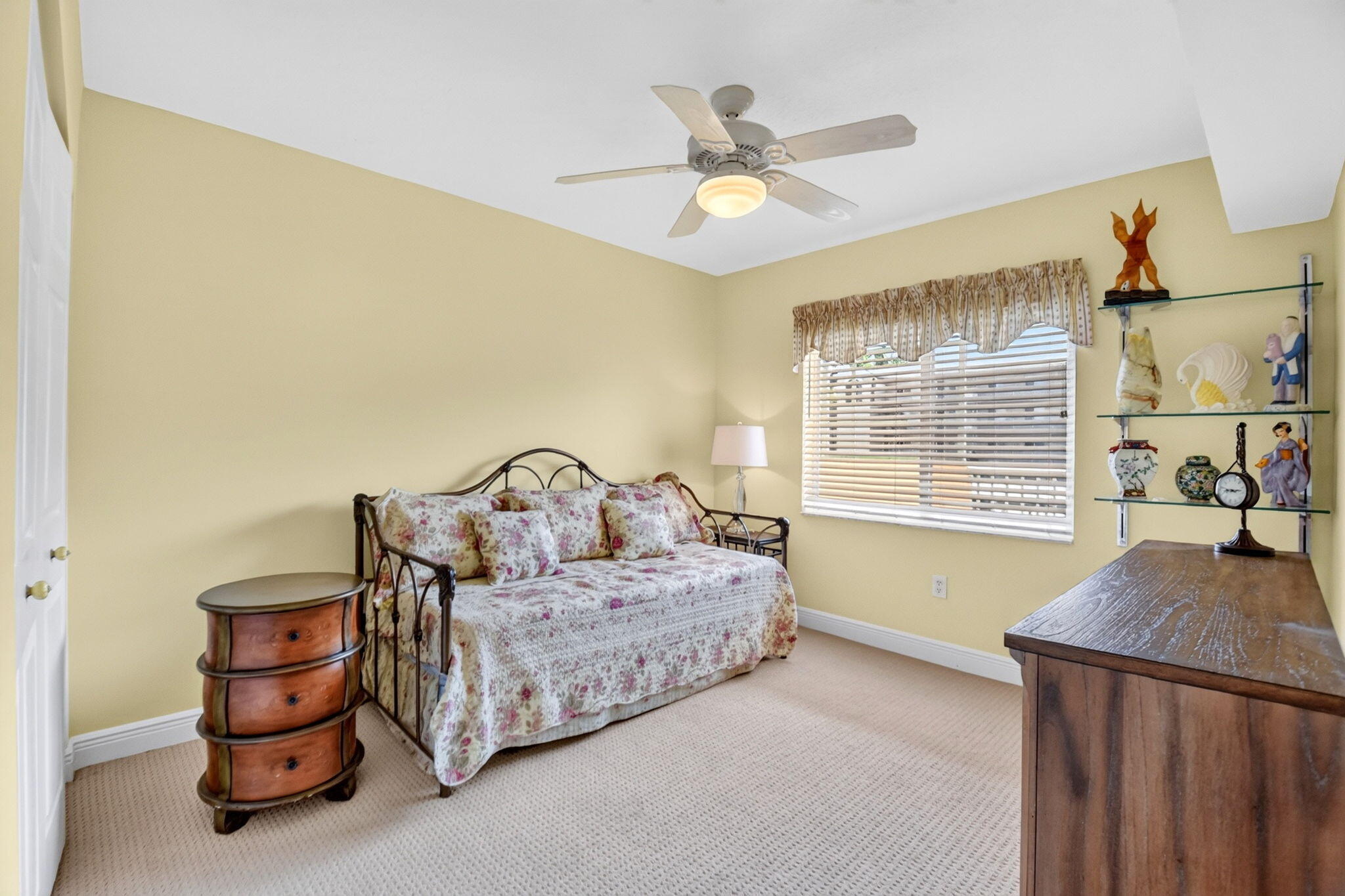 12511 Imperial Isle Drive 205 Property Photo 21