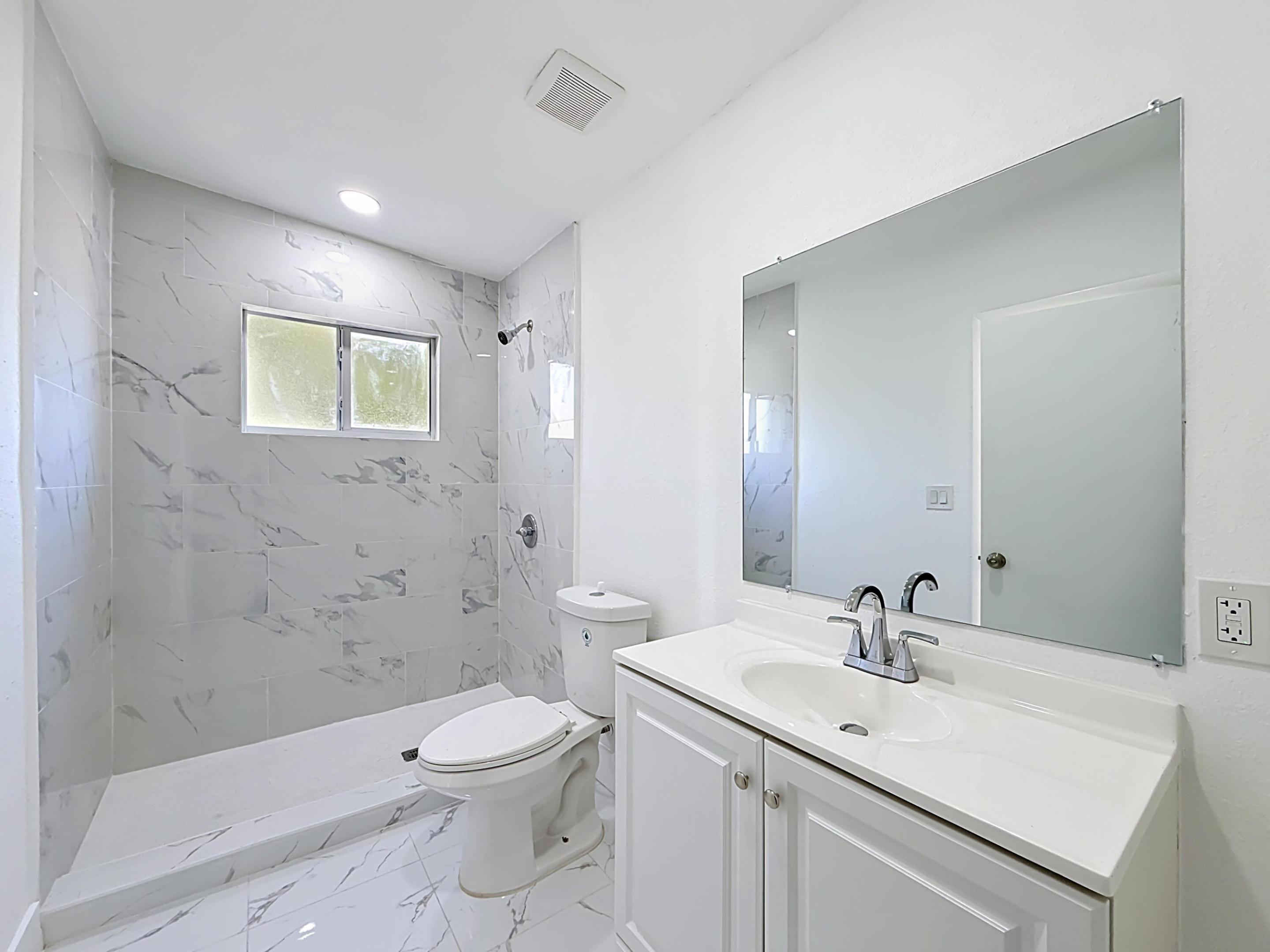 10235 Sw 177th Street Property Photo 11