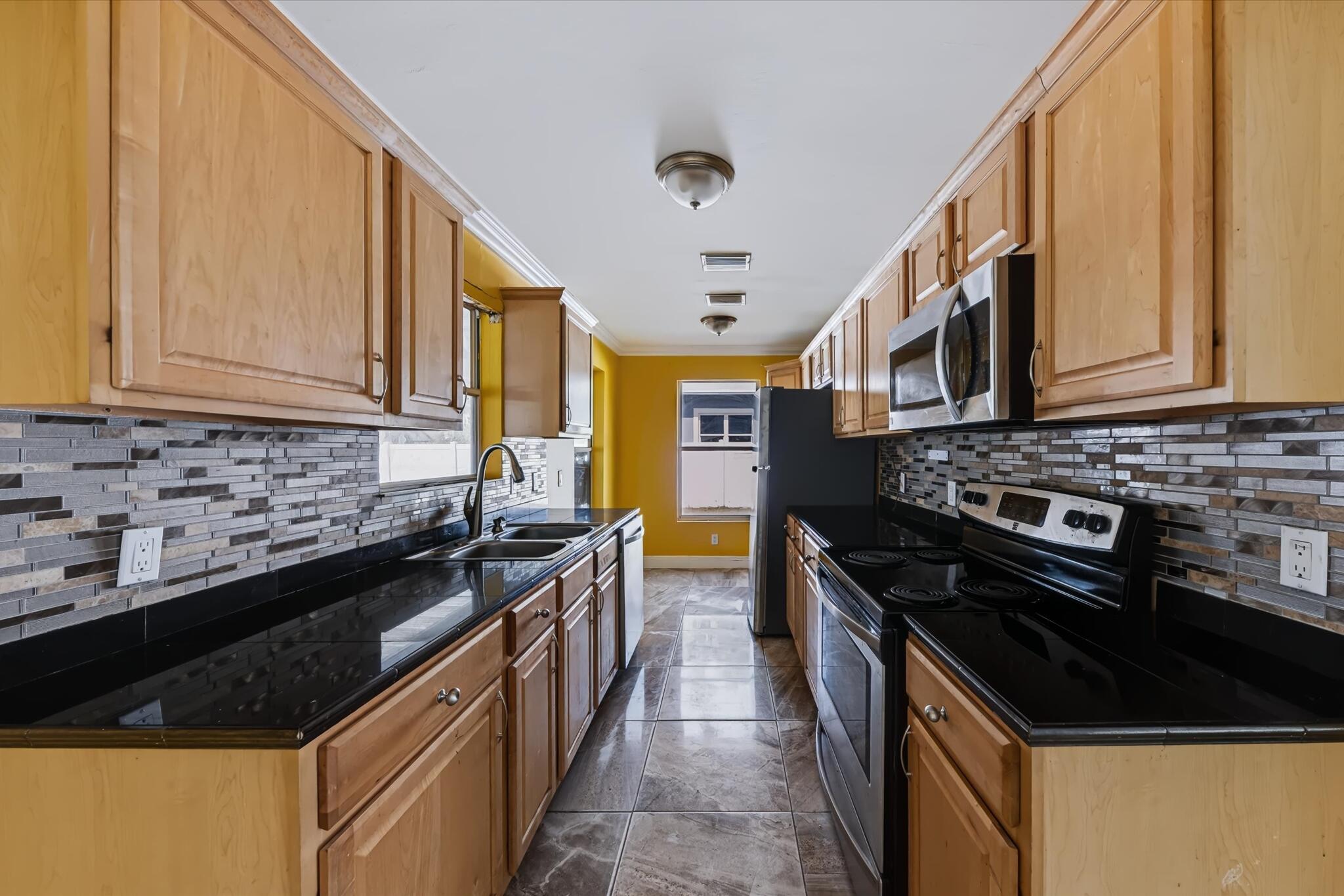 5414 Sunrise Boulevard Property Photo 11