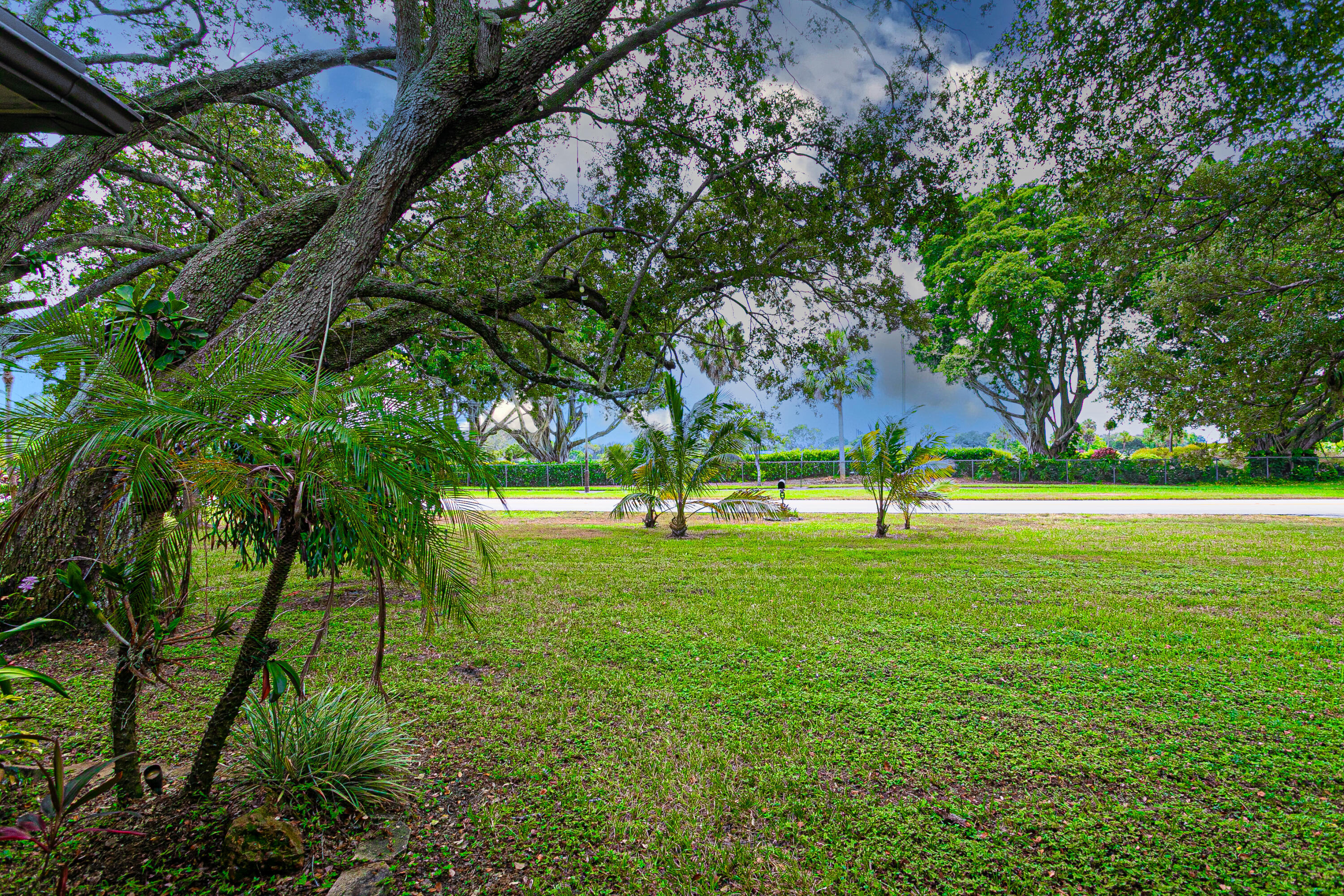 4511 E Country Club Circle Property Photo 15