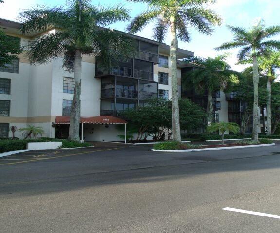 5550 NW 44TH Street 116B Property Photo 1