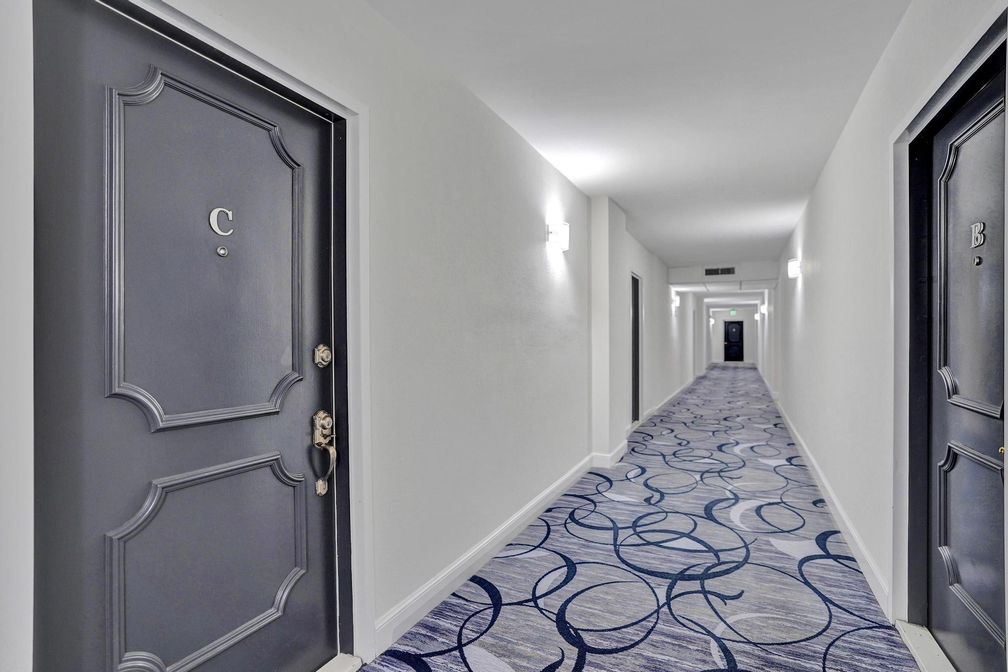 2715 N Ocean Boulevard 6c Property Photo 24