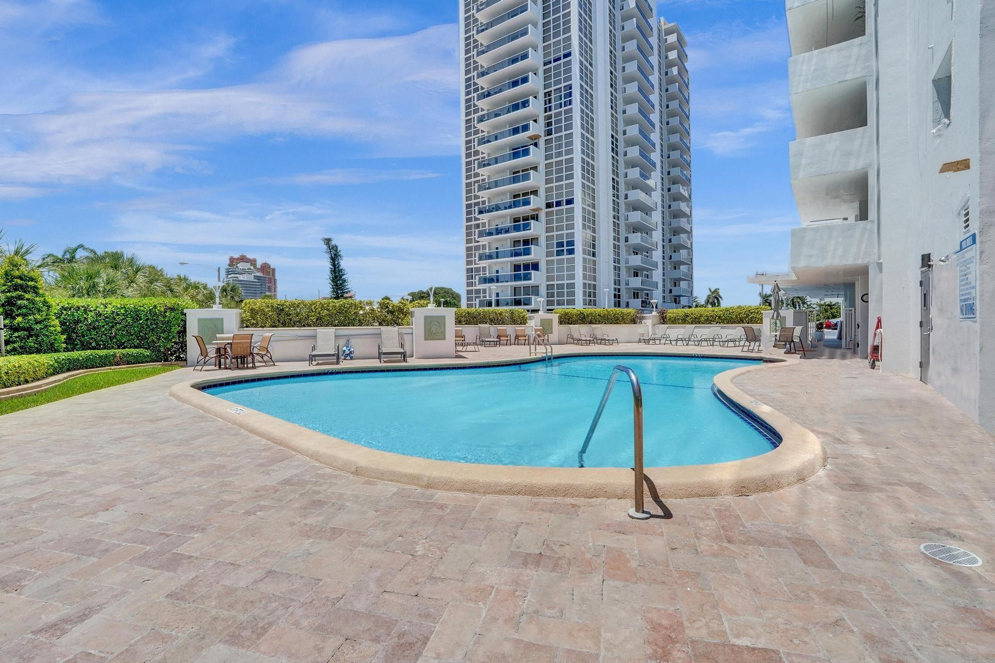 2715 N Ocean Boulevard 6c Property Photo 30