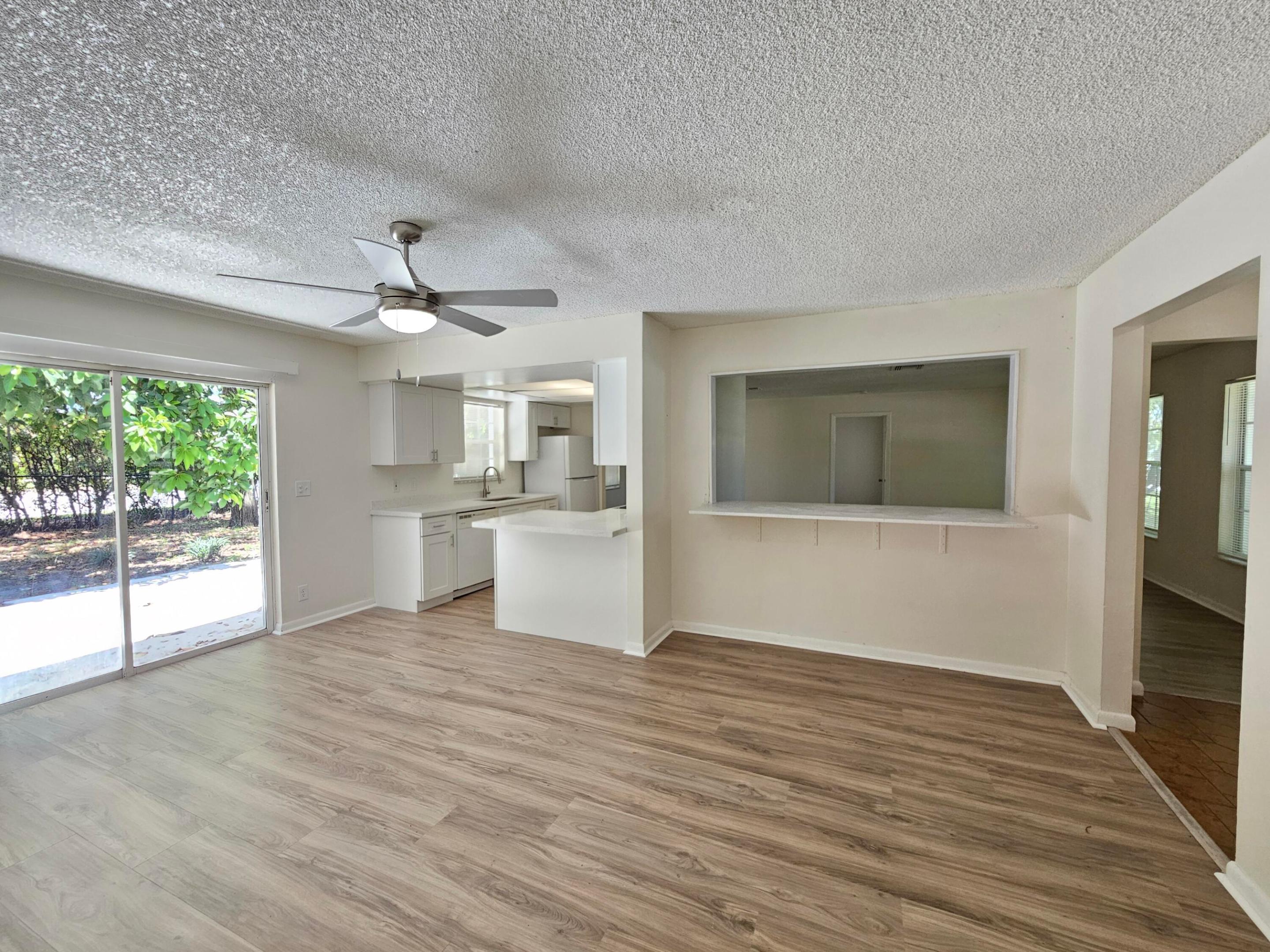 1878 Wisteria Street Property Photo 12