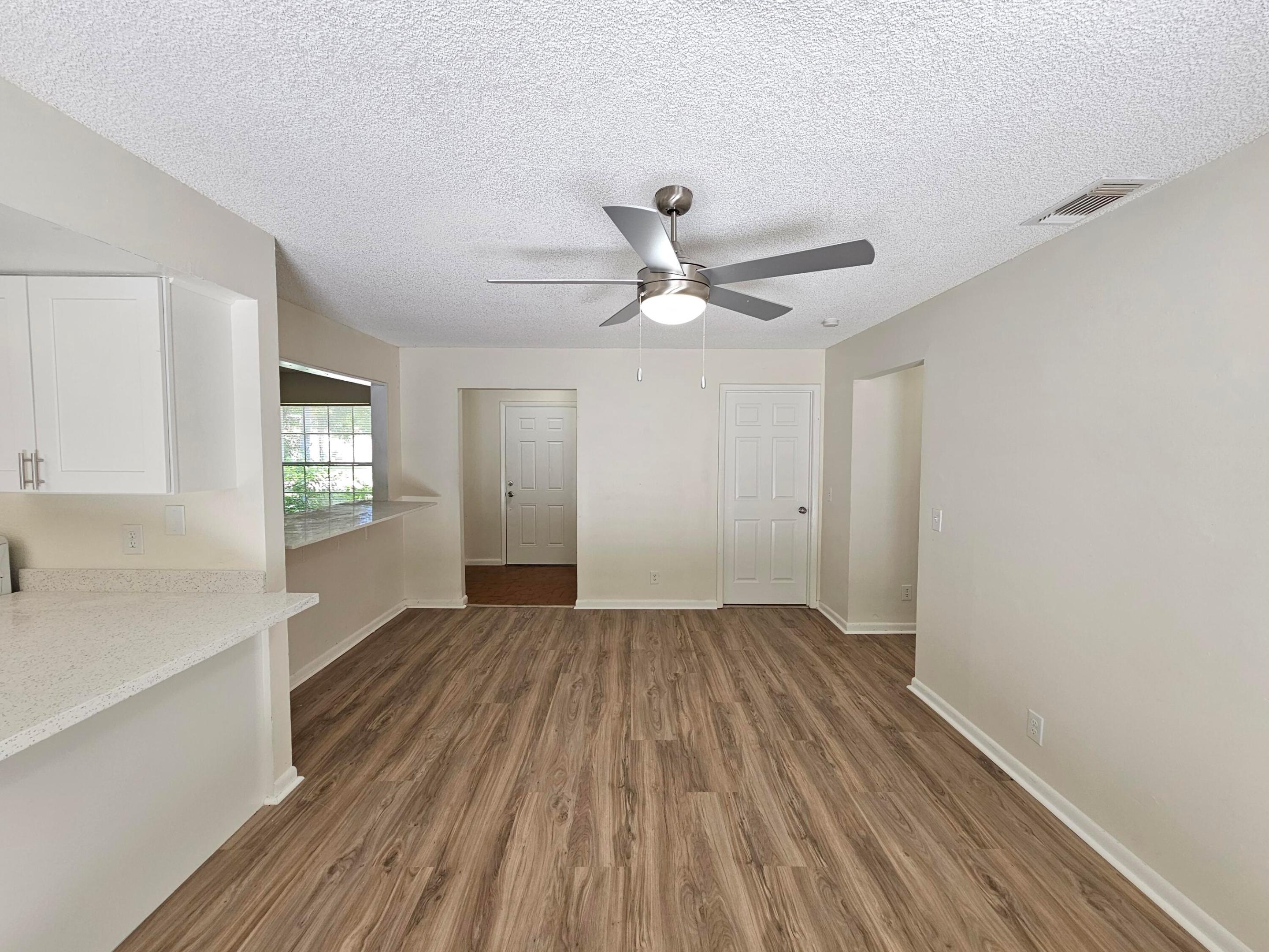 1878 Wisteria Street Property Photo 13