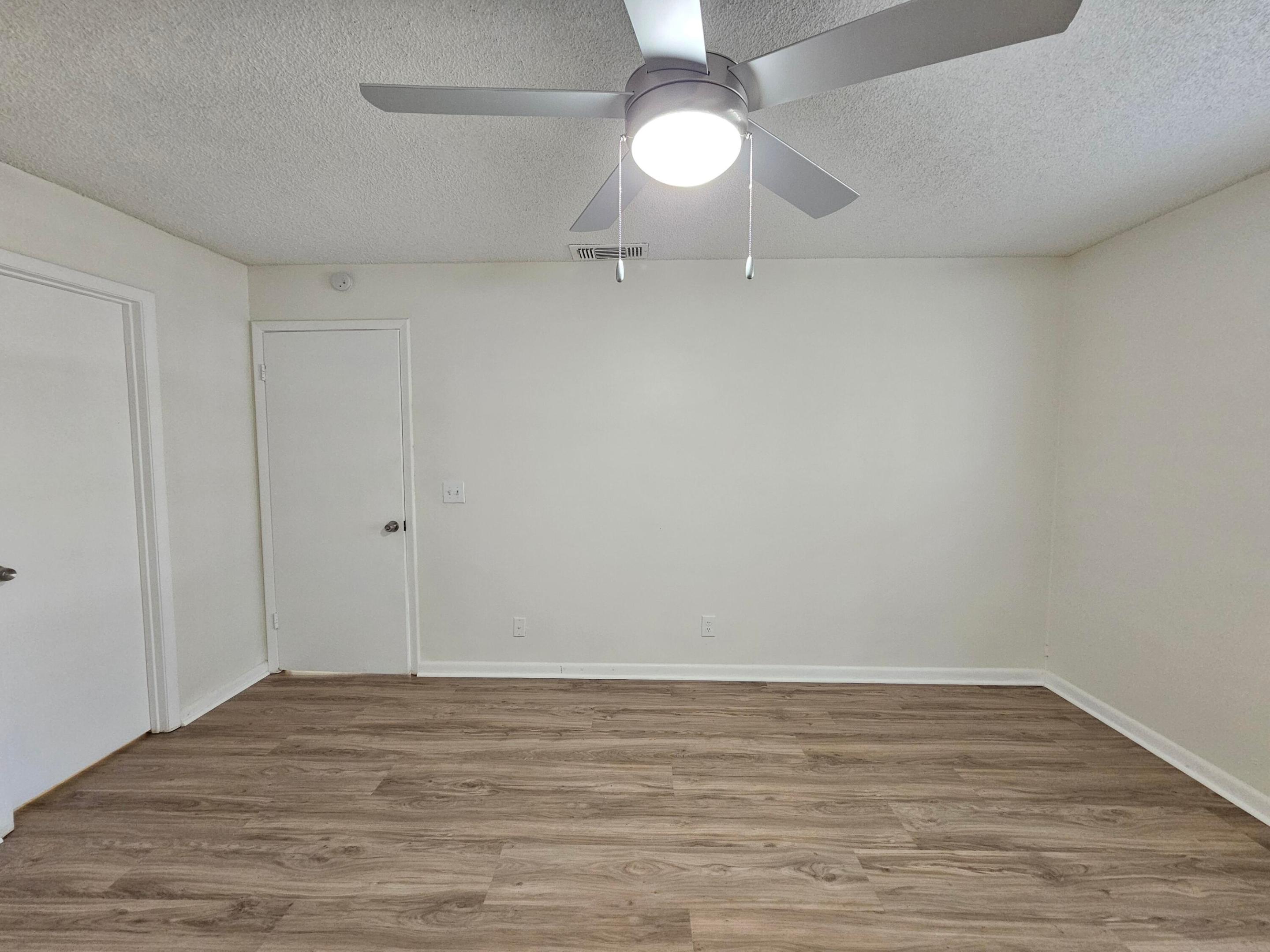1878 Wisteria Street Property Photo 18