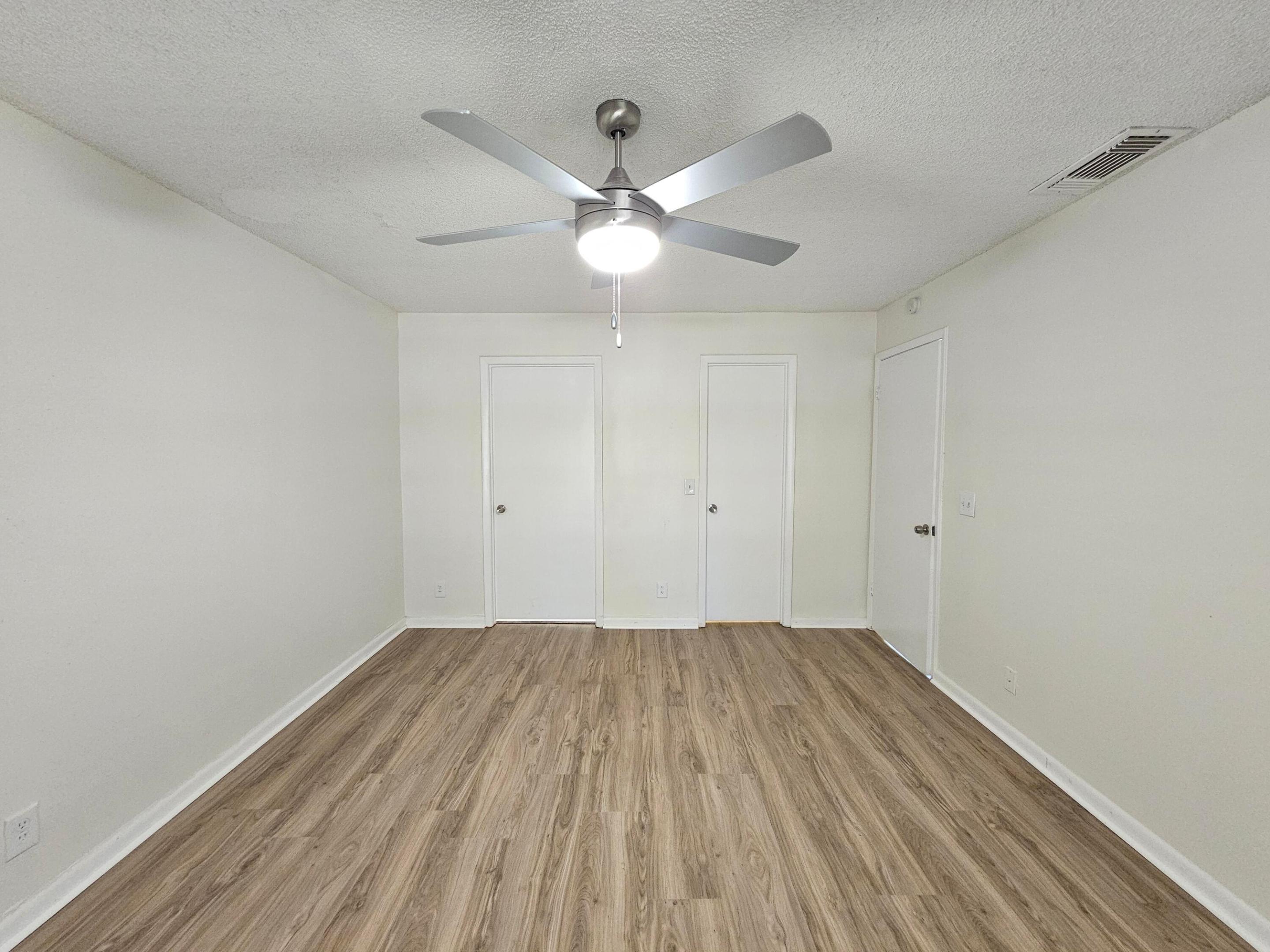 1878 Wisteria Street Property Photo 19