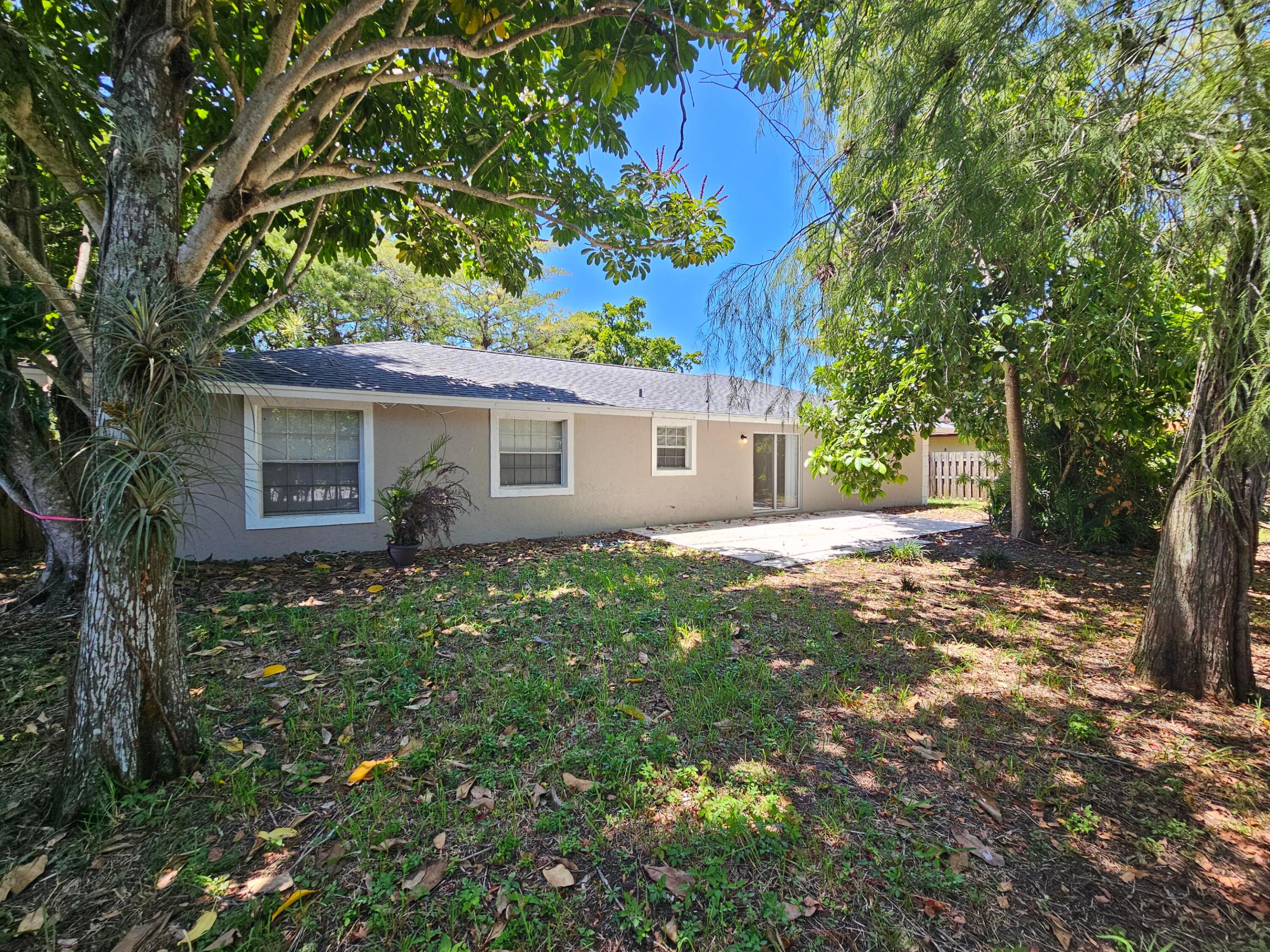 1878 Wisteria Street Property Photo 35