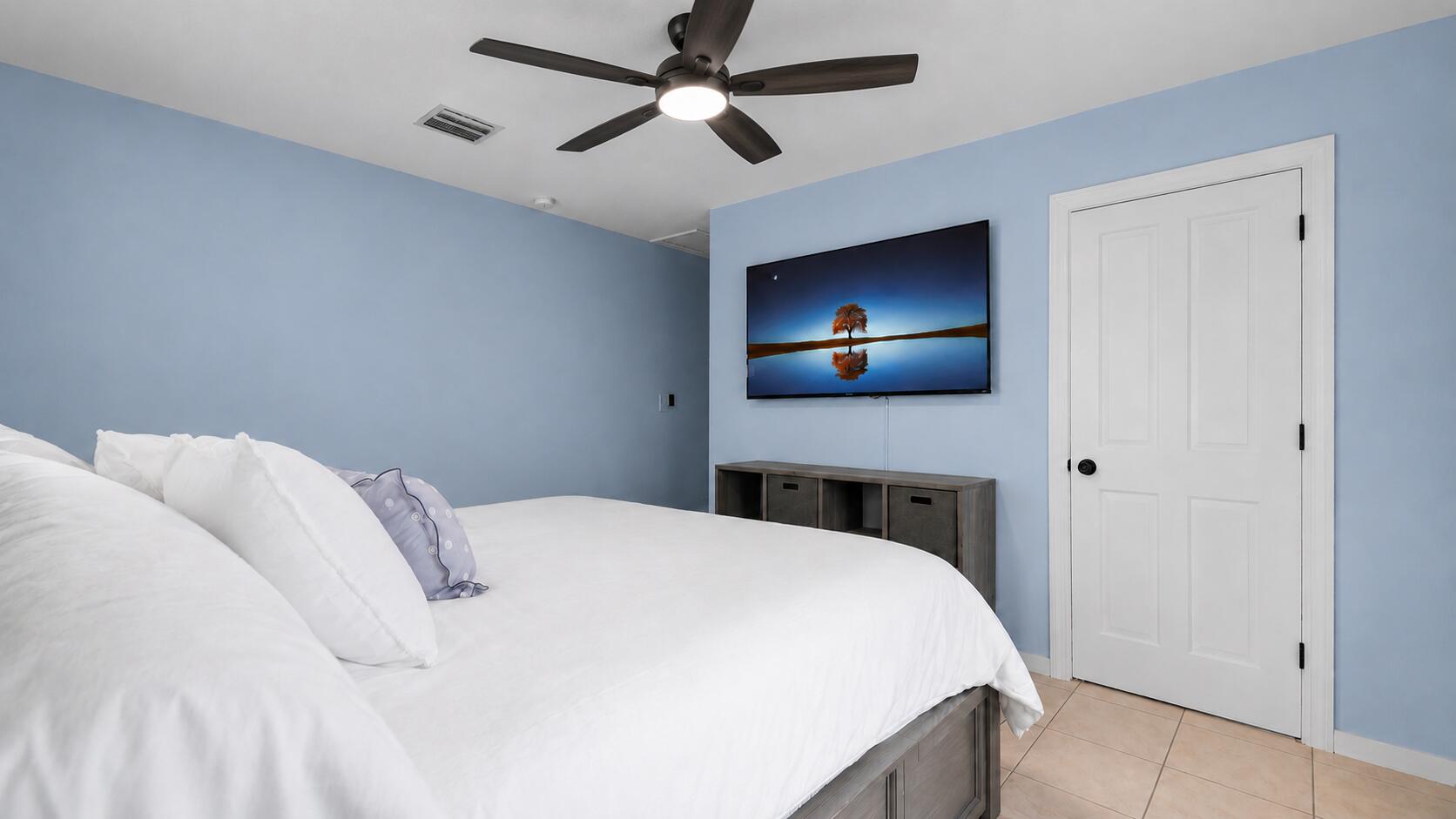 935 Nautilus Isle Property Photo 13