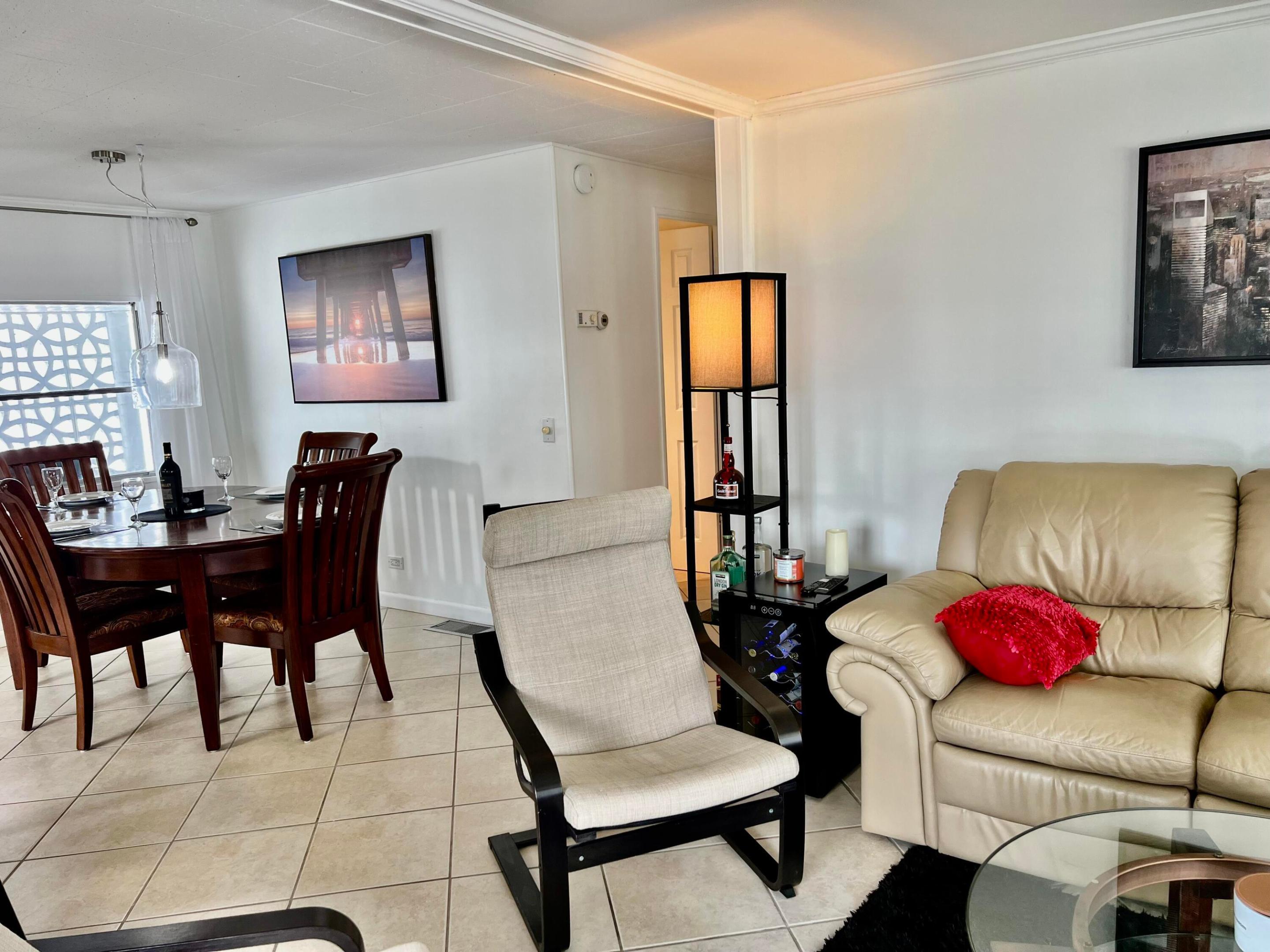 3225 South Street Property Photo 15