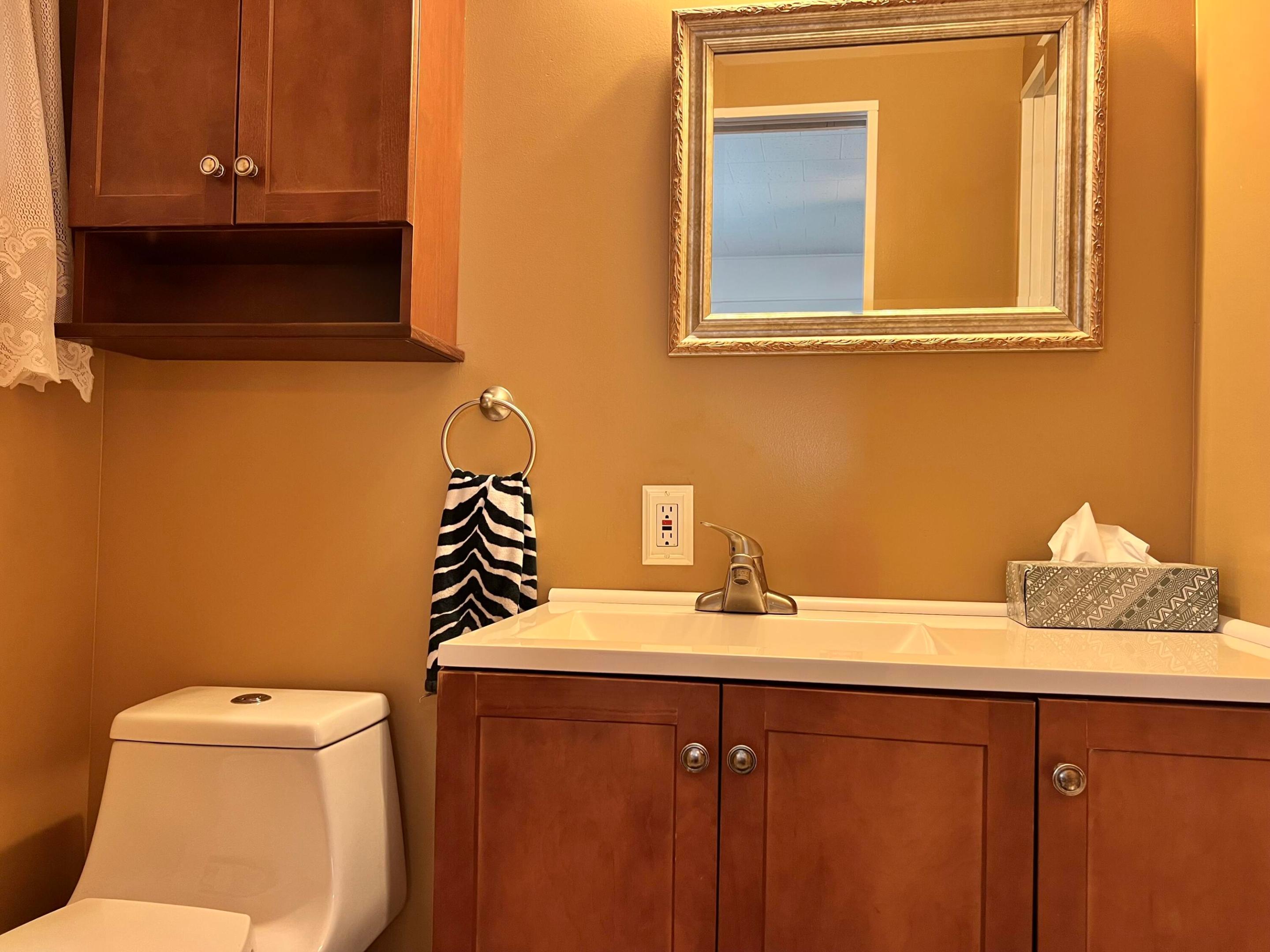 3225 South Street Property Photo 25