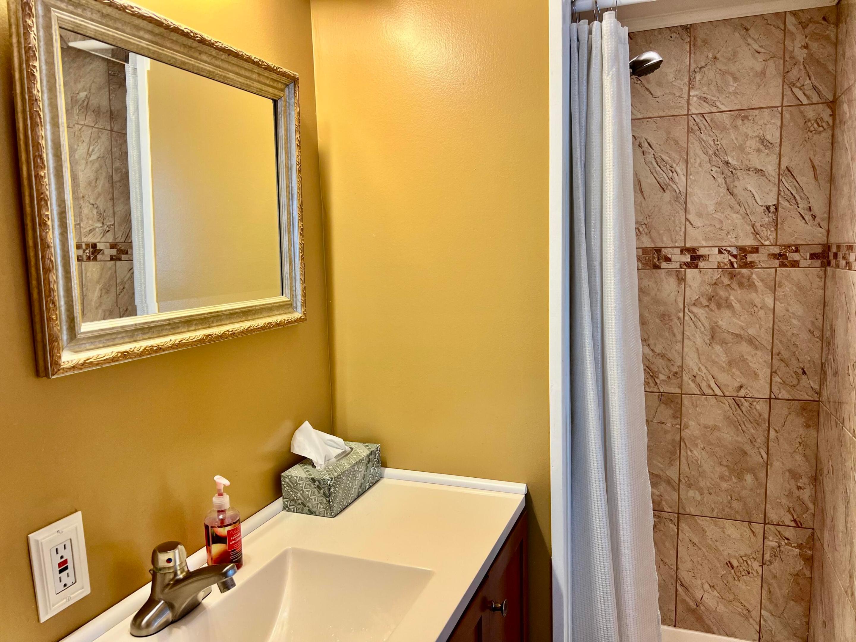3225 South Street Property Photo 26