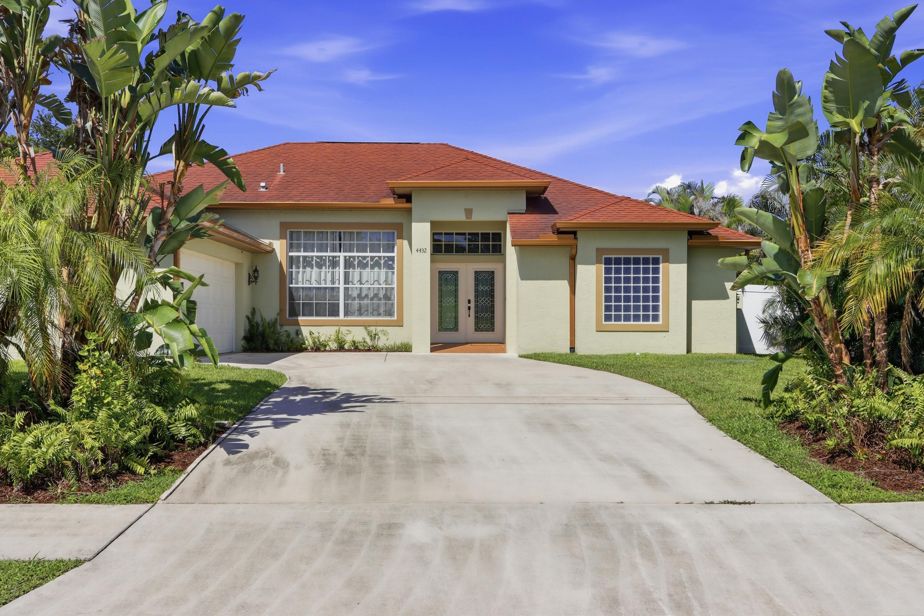 4432 Sw Paley Road Property Photo 1