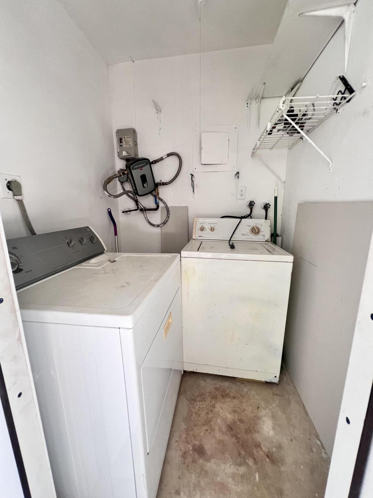 6711 Nw 72nd Street Property Photo 4