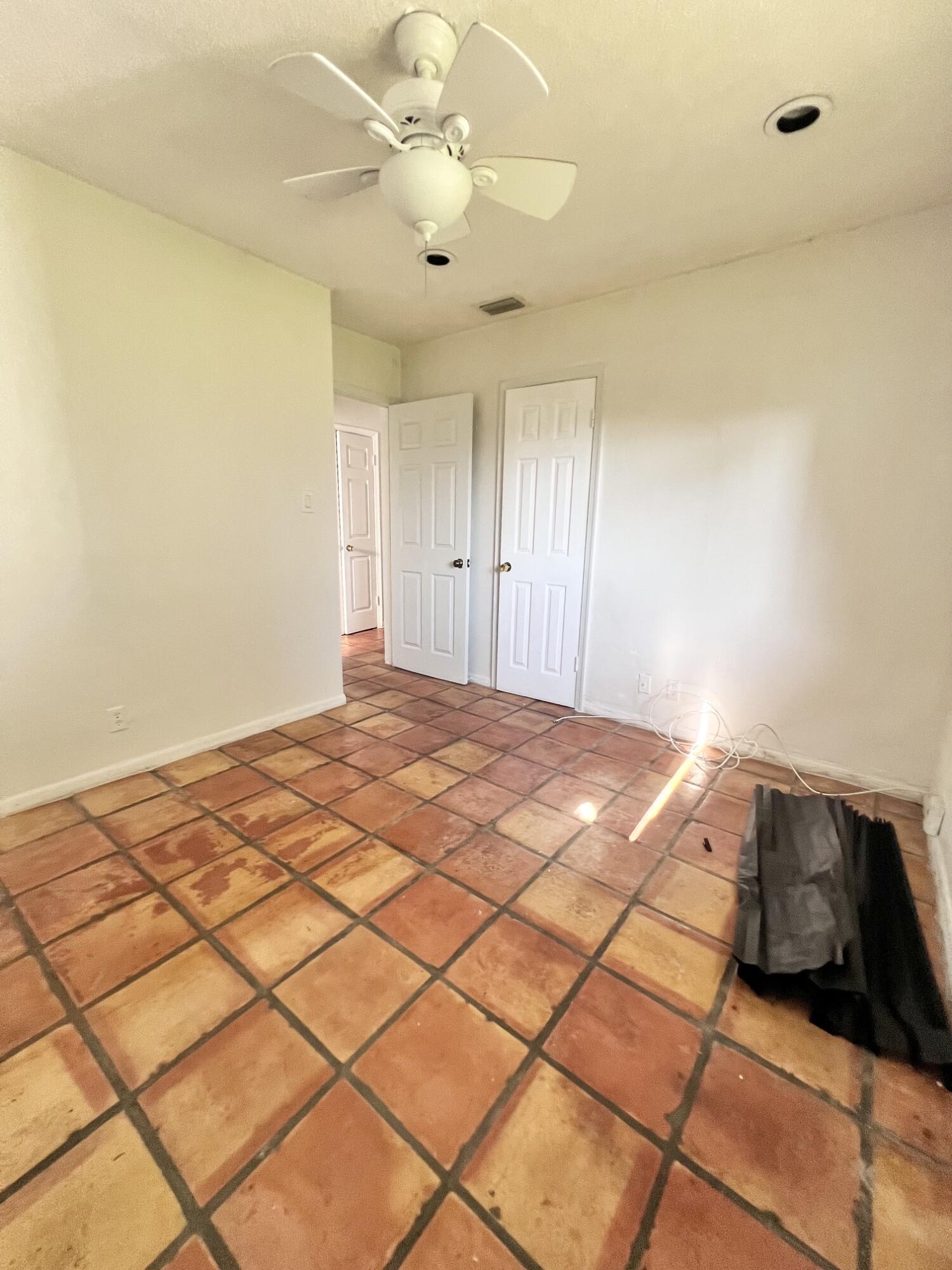 6711 Nw 72nd Street Property Photo 6