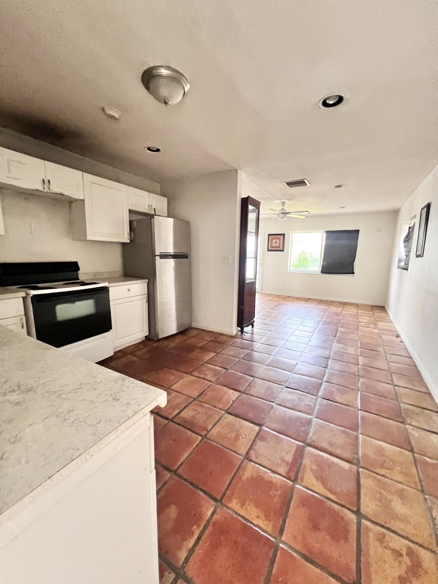 6711 Nw 72nd Street Property Photo 12