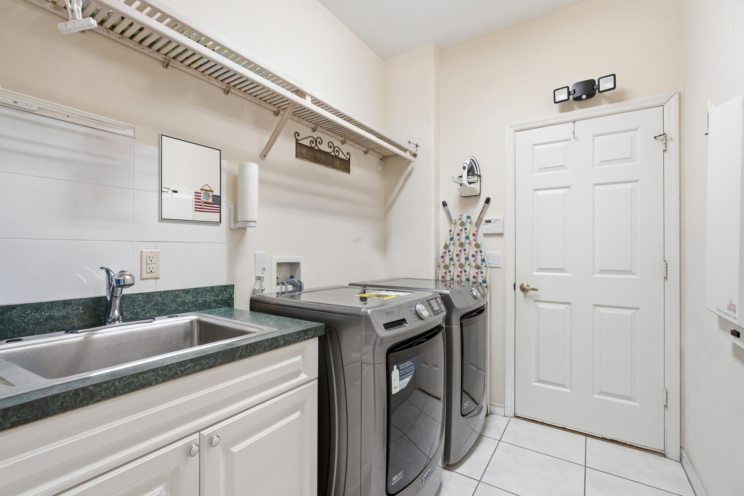 6445 36th Place Property Photo 33