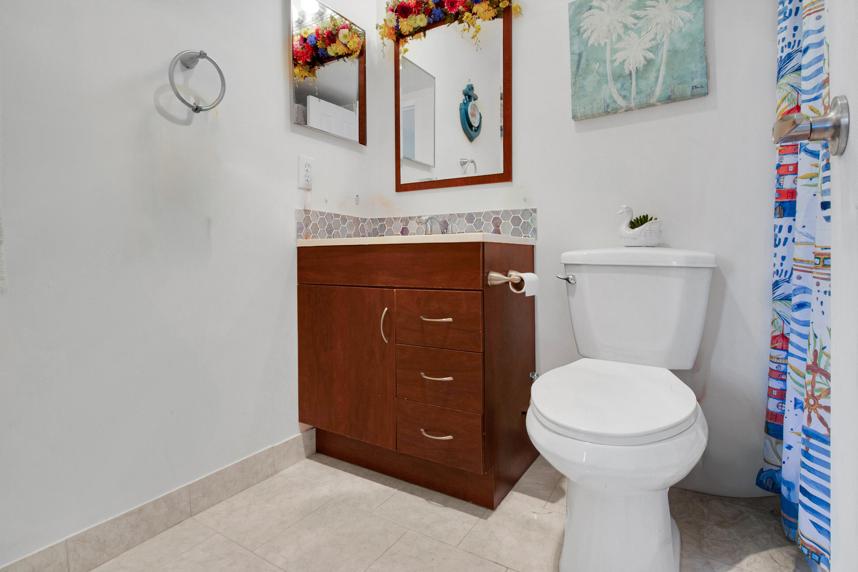412 Brighton J Property Photo 11