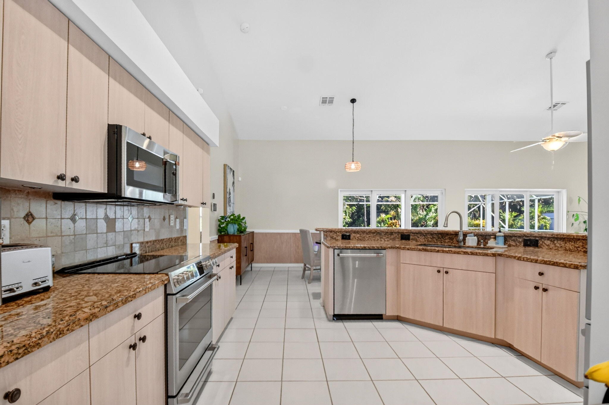 17855 89th Place N Property Photo 12